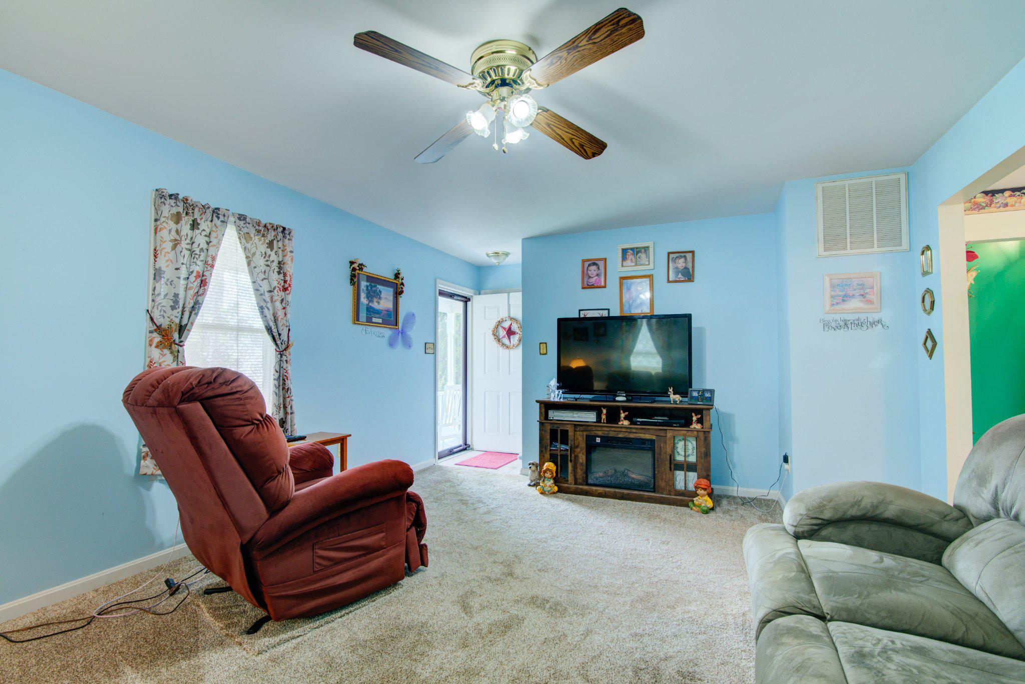 11747 BATTLE RIDGE DR, REMINGTON, Virginia 22734, 3 Bedrooms Bedrooms, ,2 BathroomsBathrooms,Residential,11747 BATTLE RIDGE DR,VAFQ2023002 MLS # VAFQ2023002 11747 BATTLE RIDGE DR, REMINGTON, Virginia 22734, 3 Bedrooms Bedrooms, ,2 BathroomsBathrooms,Residential,11747 BATTLE RIDGE DR,VAFQ2023002 MLS # VAFQ2023002