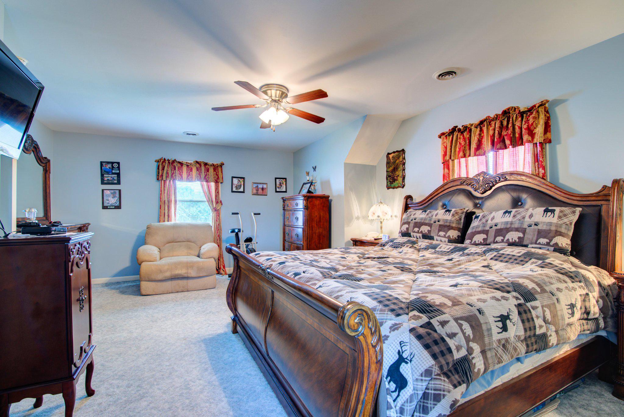 11747 BATTLE RIDGE DR, REMINGTON, Virginia 22734, 3 Bedrooms Bedrooms, ,2 BathroomsBathrooms,Residential,11747 BATTLE RIDGE DR,VAFQ2023002 MLS # VAFQ2023002 11747 BATTLE RIDGE DR, REMINGTON, Virginia 22734, 3 Bedrooms Bedrooms, ,2 BathroomsBathrooms,Residential,11747 BATTLE RIDGE DR,VAFQ2023002 MLS # VAFQ2023002
