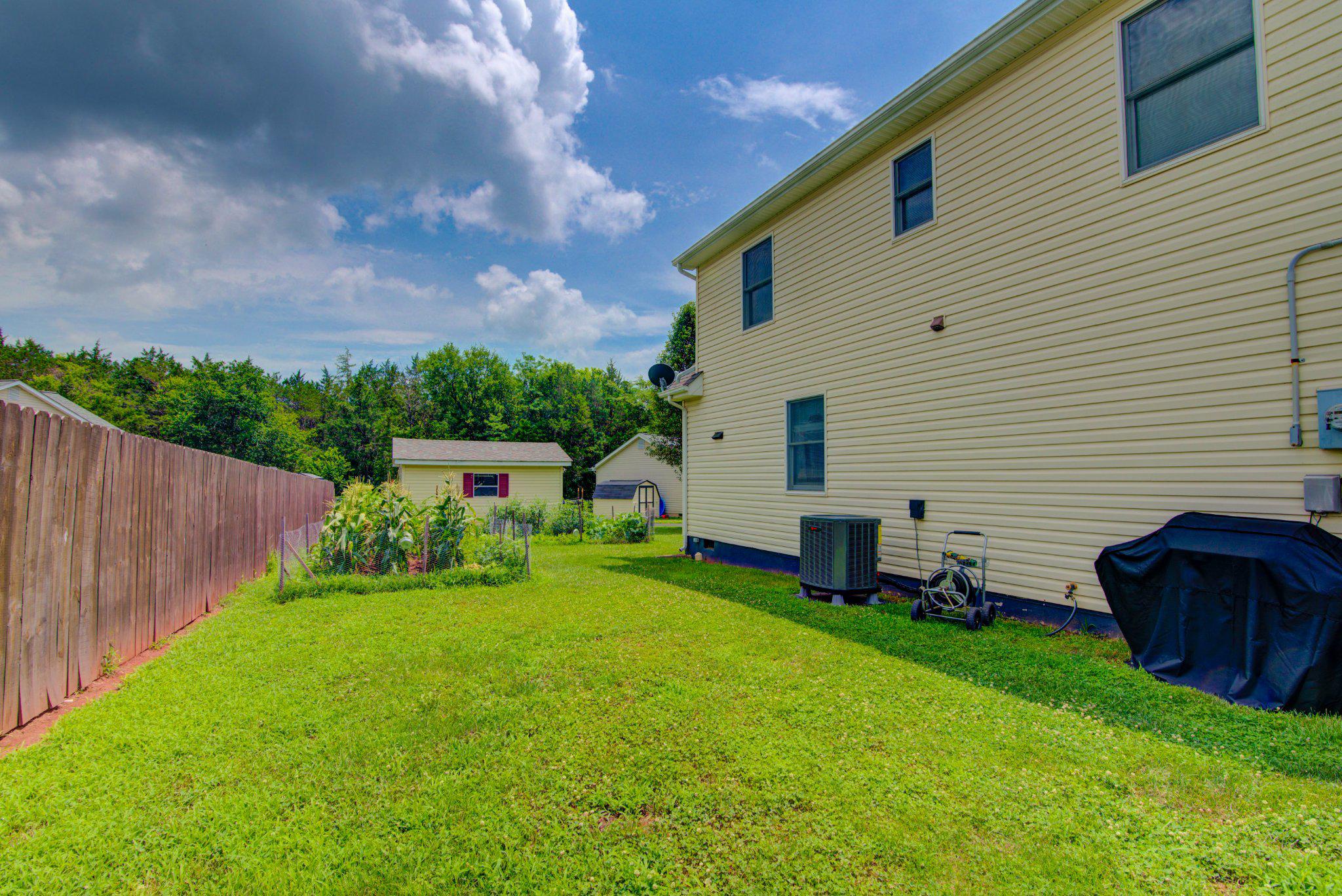 11747 BATTLE RIDGE DR, REMINGTON, Virginia 22734, 3 Bedrooms Bedrooms, ,2 BathroomsBathrooms,Residential,11747 BATTLE RIDGE DR,VAFQ2023002 MLS # VAFQ2023002 11747 BATTLE RIDGE DR, REMINGTON, Virginia 22734, 3 Bedrooms Bedrooms, ,2 BathroomsBathrooms,Residential,11747 BATTLE RIDGE DR,VAFQ2023002 MLS # VAFQ2023002