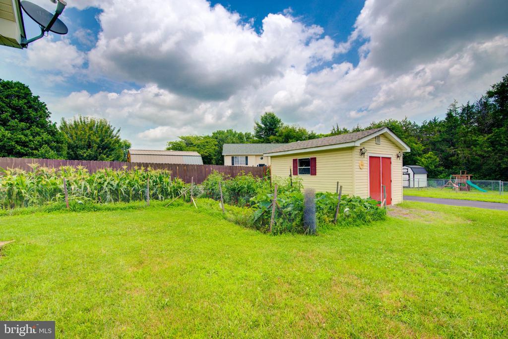 11747 BATTLE RIDGE DR, REMINGTON, Virginia 22734, 3 Bedrooms Bedrooms, ,2 BathroomsBathrooms,Residential,11747 BATTLE RIDGE DR,VAFQ2023002 MLS # VAFQ2023002 11747 BATTLE RIDGE DR, REMINGTON, Virginia 22734, 3 Bedrooms Bedrooms, ,2 BathroomsBathrooms,Residential,11747 BATTLE RIDGE DR,VAFQ2023002 MLS # VAFQ2023002