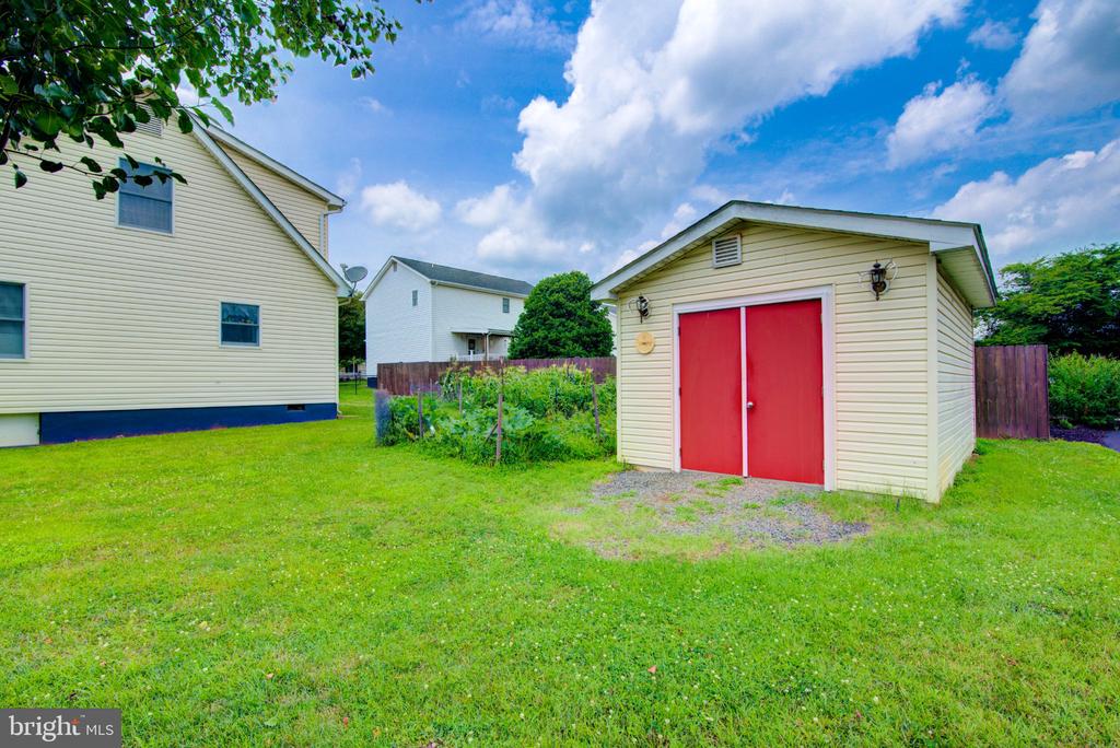 11747 BATTLE RIDGE DR, REMINGTON, Virginia 22734, 3 Bedrooms Bedrooms, ,2 BathroomsBathrooms,Residential,11747 BATTLE RIDGE DR,VAFQ2023002 MLS # VAFQ2023002 11747 BATTLE RIDGE DR, REMINGTON, Virginia 22734, 3 Bedrooms Bedrooms, ,2 BathroomsBathrooms,Residential,11747 BATTLE RIDGE DR,VAFQ2023002 MLS # VAFQ2023002