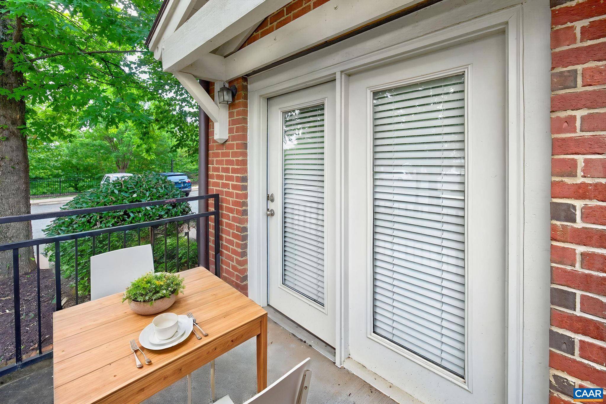 1915 BEECHCREST CT, CHARLOTTESVILLE, Virginia 22903, 3 Bedrooms Bedrooms, ,3 BathroomsBathrooms,Residential,1915 BEECHCREST CT,679423 MLS # 679423