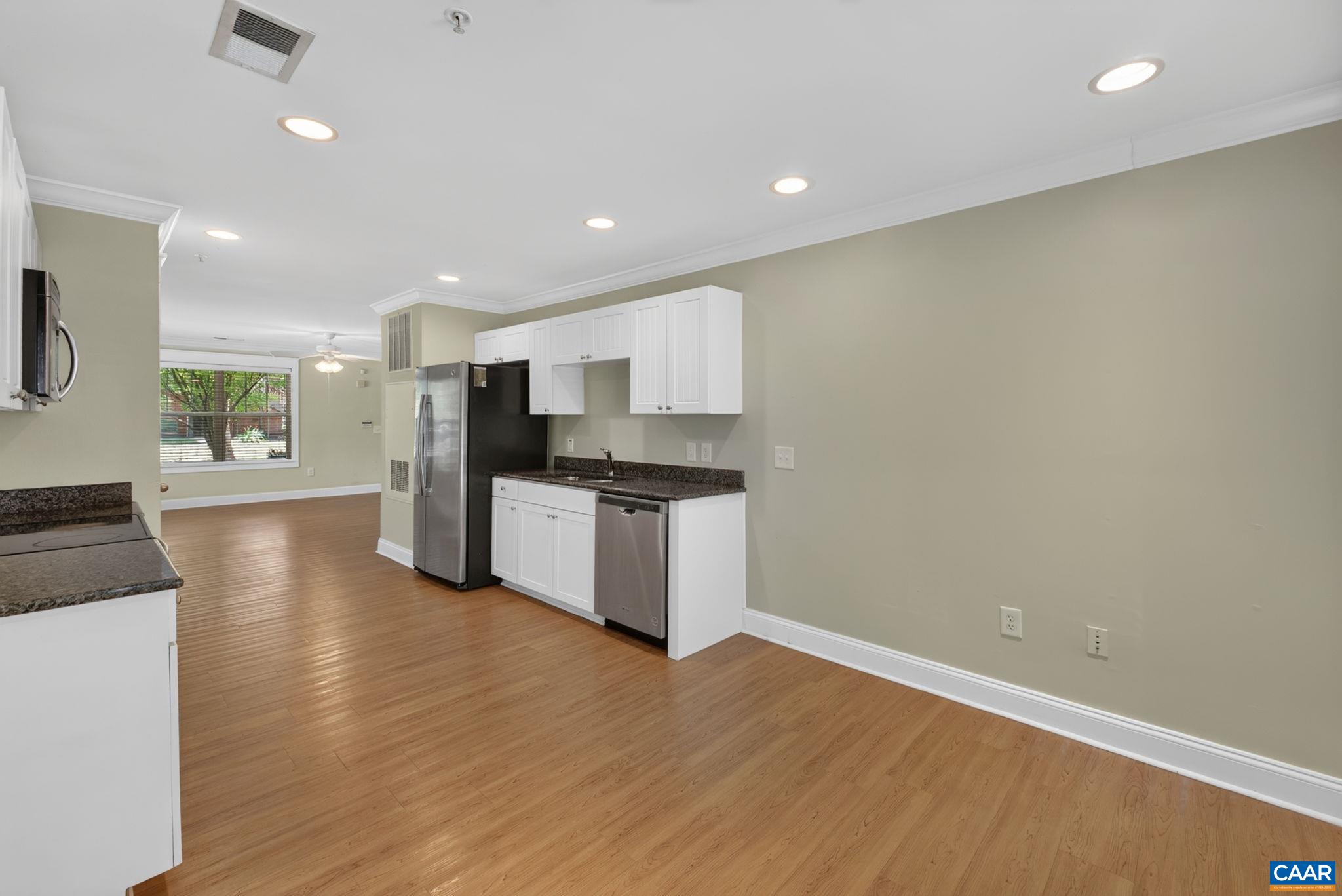 1915 BEECHCREST CT, CHARLOTTESVILLE, Virginia 22903, 3 Bedrooms Bedrooms, ,3 BathroomsBathrooms,Residential,1915 BEECHCREST CT,679423 MLS # 679423