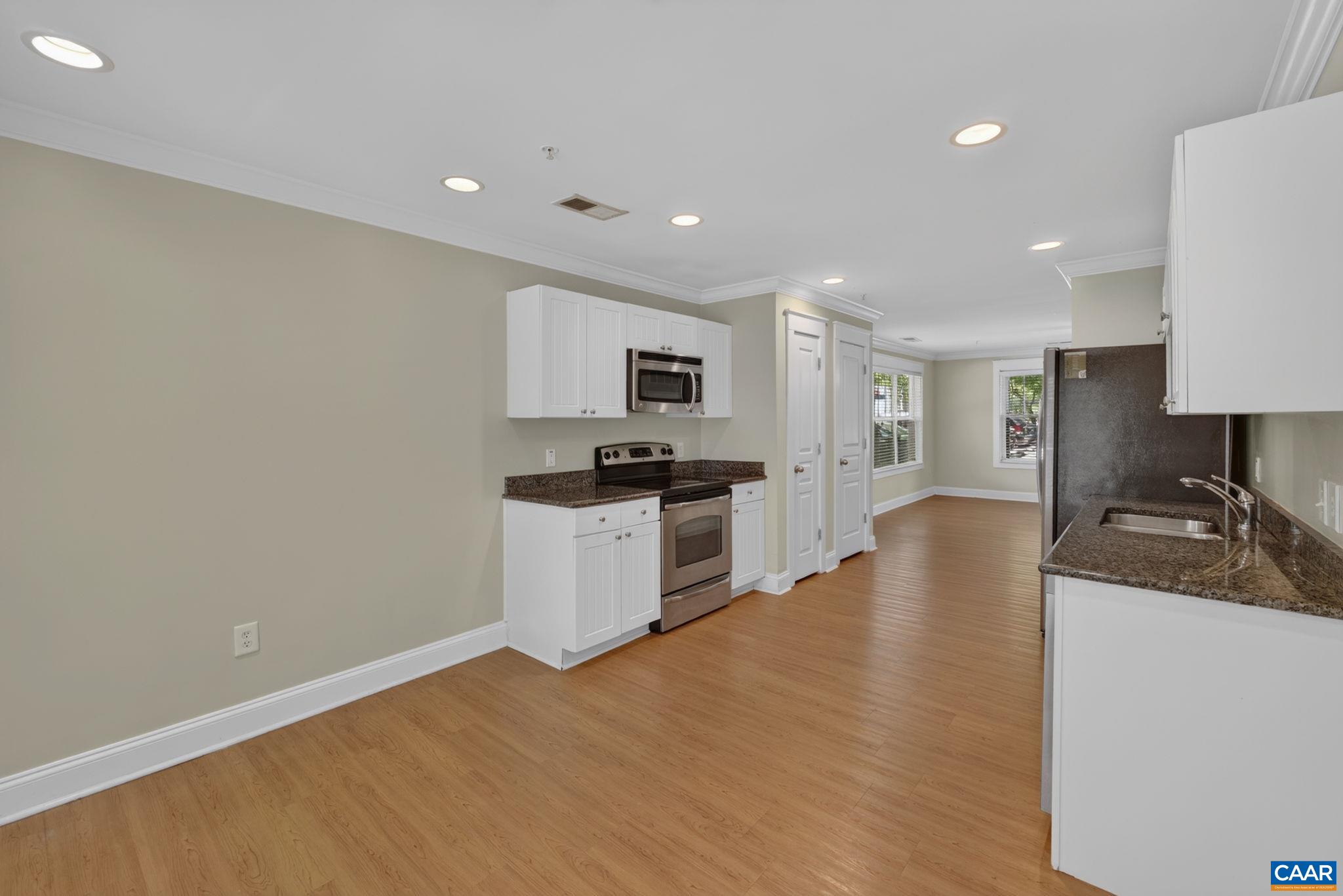 1915 BEECHCREST CT, CHARLOTTESVILLE, Virginia 22903, 3 Bedrooms Bedrooms, ,3 BathroomsBathrooms,Residential,1915 BEECHCREST CT,679423 MLS # 679423