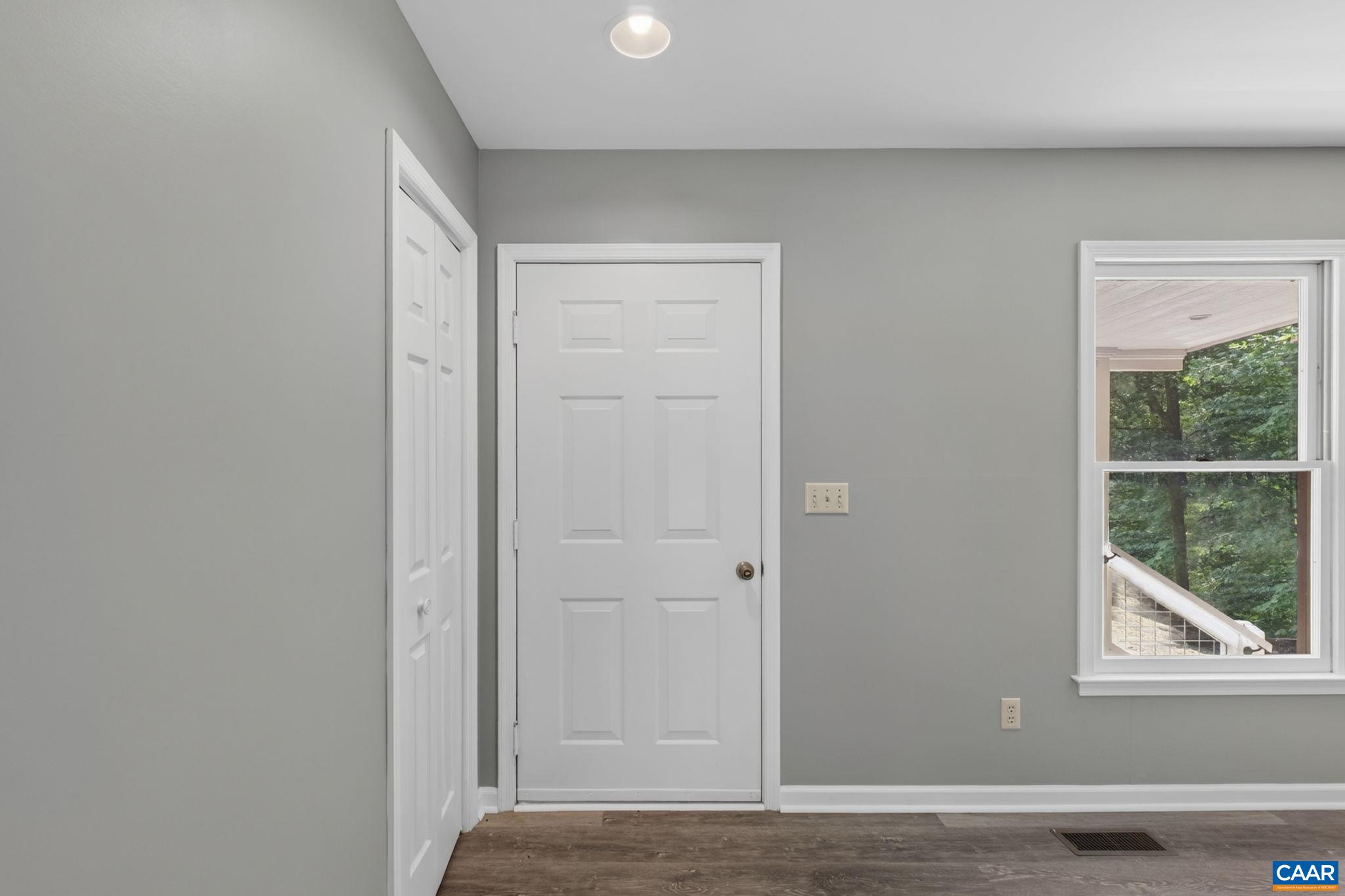 7124 ALBEVANNA SPRING RD, SCOTTSVILLE, Virginia 24590, 3 Bedrooms Bedrooms, ,2 BathroomsBathrooms,Residential,Marshall House,7124 ALBEVANNA SPRING RD,679441 MLS # 679441 7124 ALBEVANNA SPRING RD, SCOTTSVILLE, Virginia 24590, 3 Bedrooms Bedrooms, ,2 BathroomsBathrooms,Residential,Marshall House,7124 ALBEVANNA SPRING RD,679441 MLS # 679441