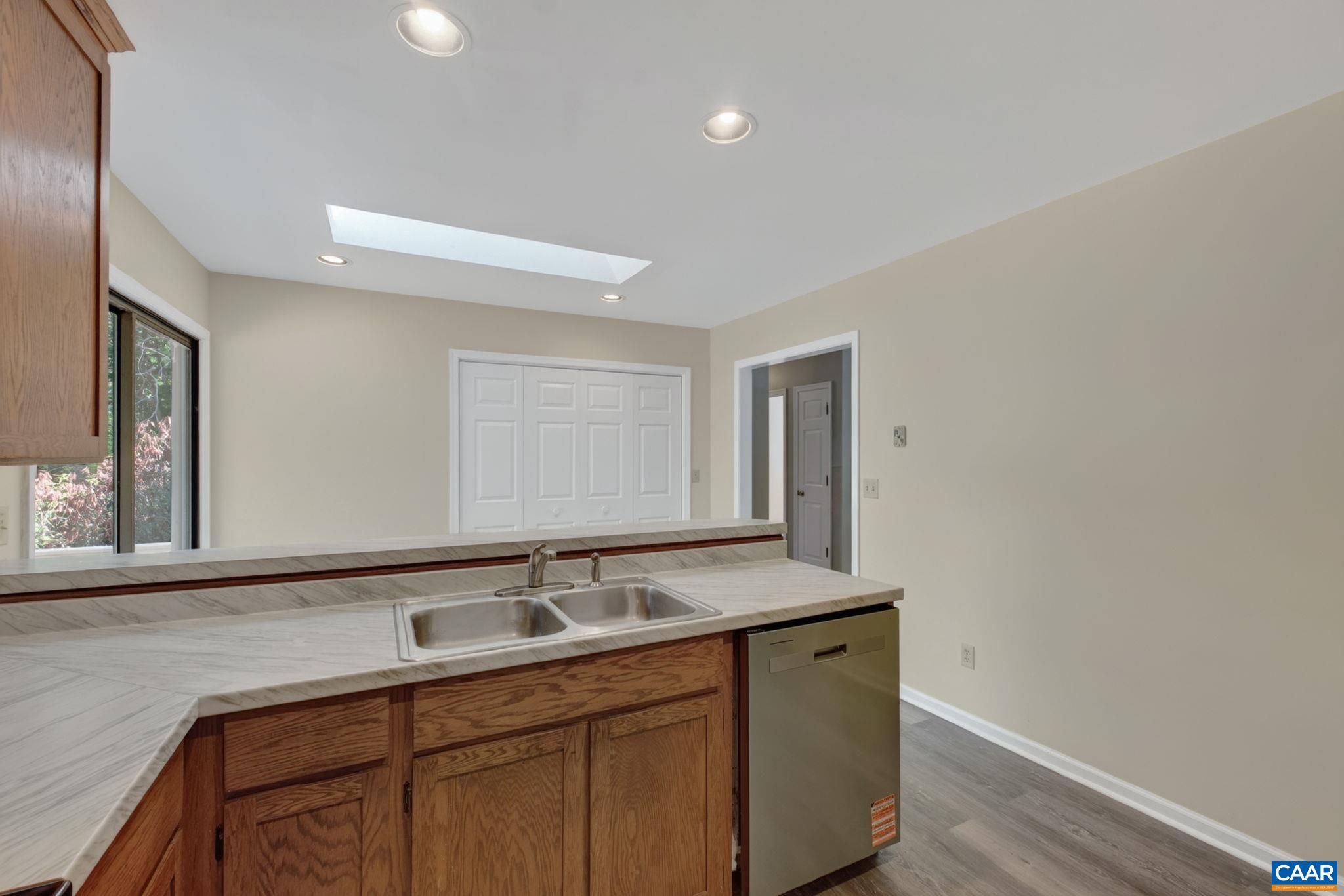 7124 ALBEVANNA SPRING RD, SCOTTSVILLE, Virginia 24590, 3 Bedrooms Bedrooms, ,2 BathroomsBathrooms,Residential,Marshall House,7124 ALBEVANNA SPRING RD,679441 MLS # 679441 7124 ALBEVANNA SPRING RD, SCOTTSVILLE, Virginia 24590, 3 Bedrooms Bedrooms, ,2 BathroomsBathrooms,Residential,Marshall House,7124 ALBEVANNA SPRING RD,679441 MLS # 679441