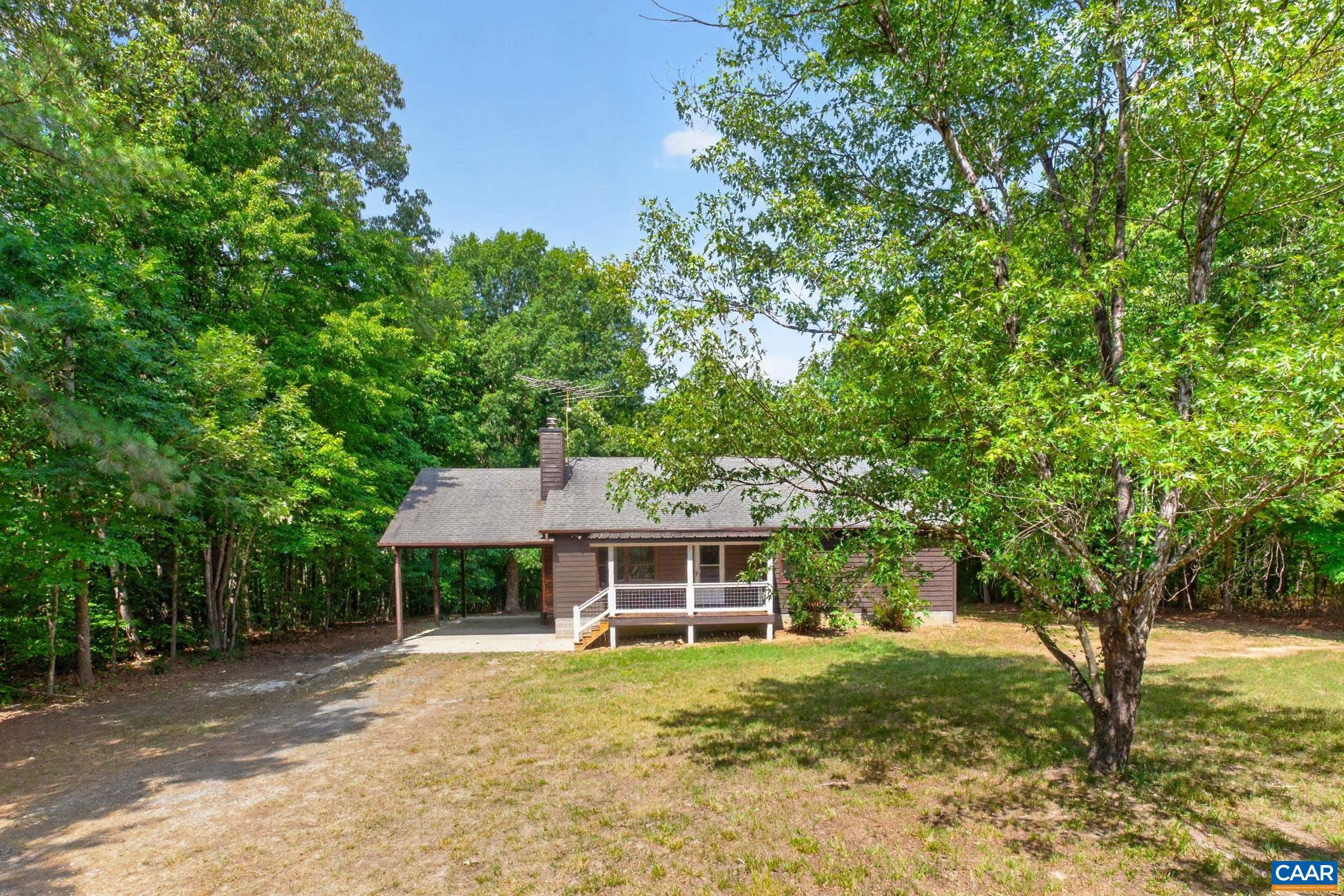 7124 ALBEVANNA SPRING RD, SCOTTSVILLE, Virginia 24590, 3 Bedrooms Bedrooms, ,2 BathroomsBathrooms,Residential,Marshall House,7124 ALBEVANNA SPRING RD,679441 MLS # 679441 7124 ALBEVANNA SPRING RD, SCOTTSVILLE, Virginia 24590, 3 Bedrooms Bedrooms, ,2 BathroomsBathrooms,Residential,Marshall House,7124 ALBEVANNA SPRING RD,679441 MLS # 679441