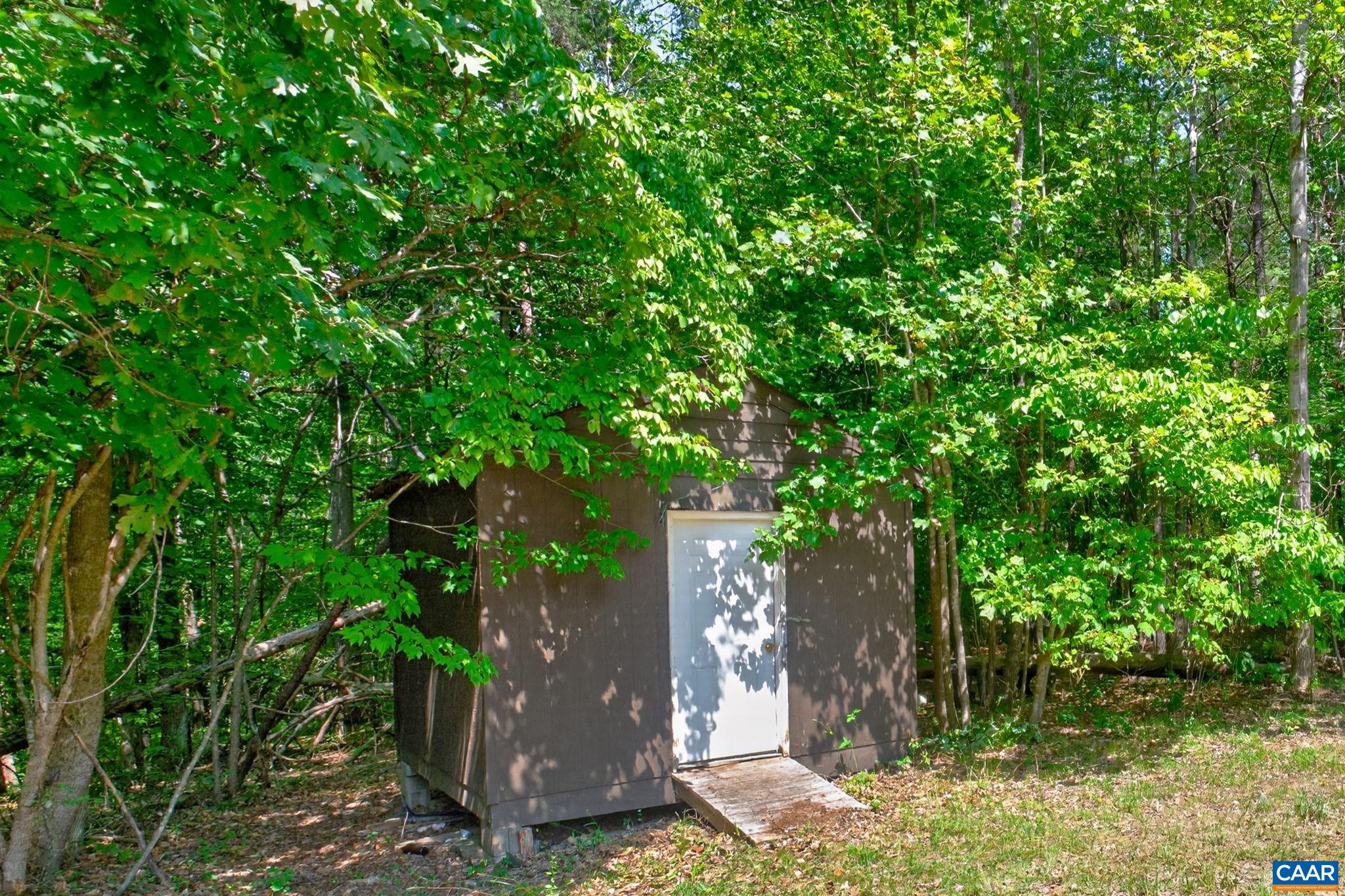 7124 ALBEVANNA SPRING RD, SCOTTSVILLE, Virginia 24590, 3 Bedrooms Bedrooms, ,2 BathroomsBathrooms,Residential,Marshall House,7124 ALBEVANNA SPRING RD,679441 MLS # 679441 7124 ALBEVANNA SPRING RD, SCOTTSVILLE, Virginia 24590, 3 Bedrooms Bedrooms, ,2 BathroomsBathrooms,Residential,Marshall House,7124 ALBEVANNA SPRING RD,679441 MLS # 679441
