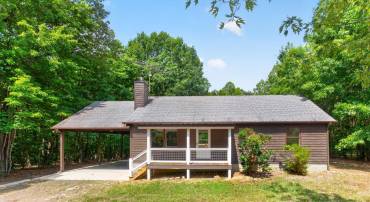 7124 ALBEVANNA SPRING RD, SCOTTSVILLE, Virginia 24590, 3 Bedrooms Bedrooms, ,2 BathroomsBathrooms,Residential,Marshall House,7124 ALBEVANNA SPRING RD,679441 MLS # 679441
