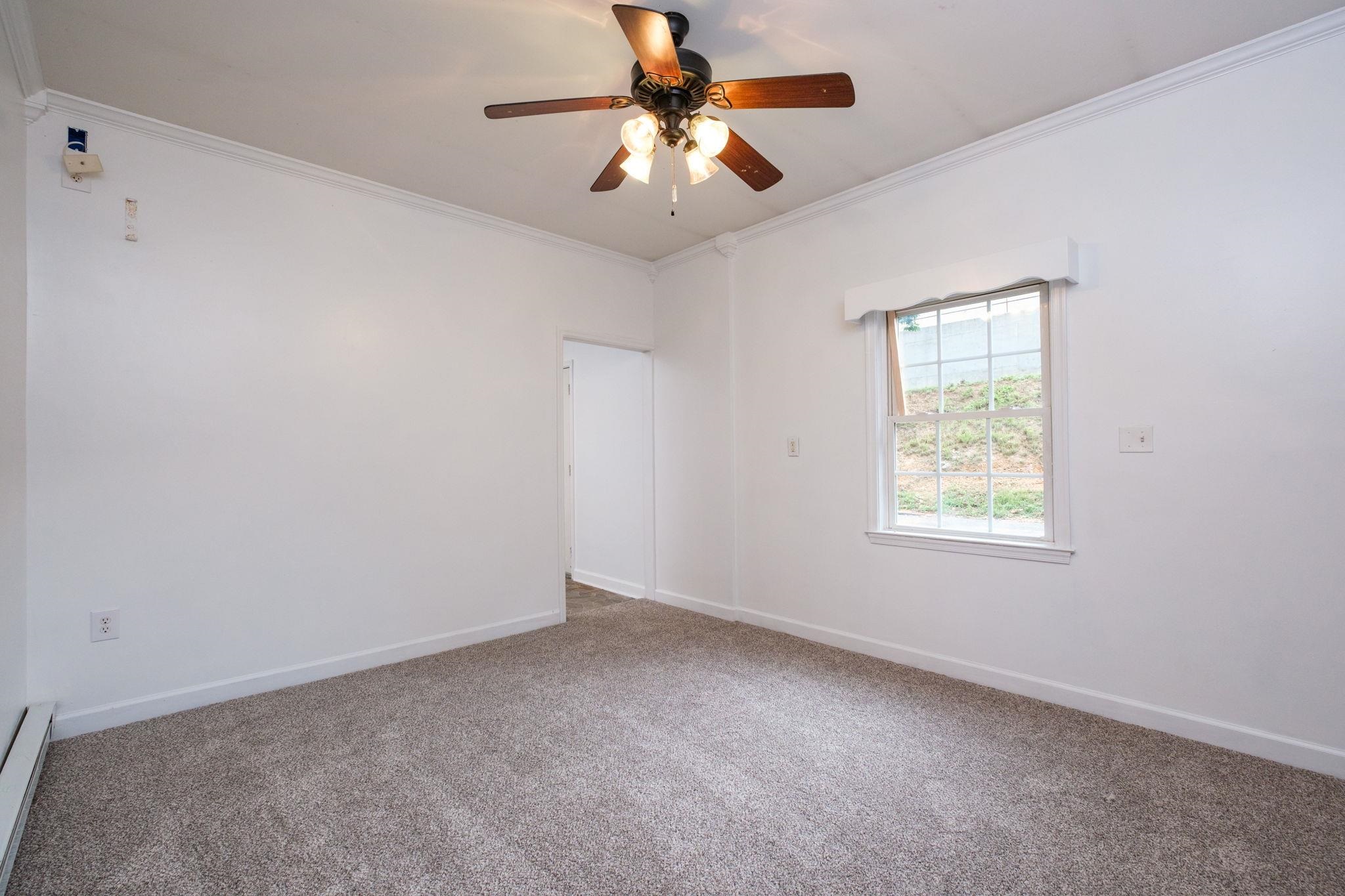 45 MORRIS MILL RD, STAUNTON, Virginia 24401, ,Residential,45 MORRIS MILL RD,679452 MLS # 679452