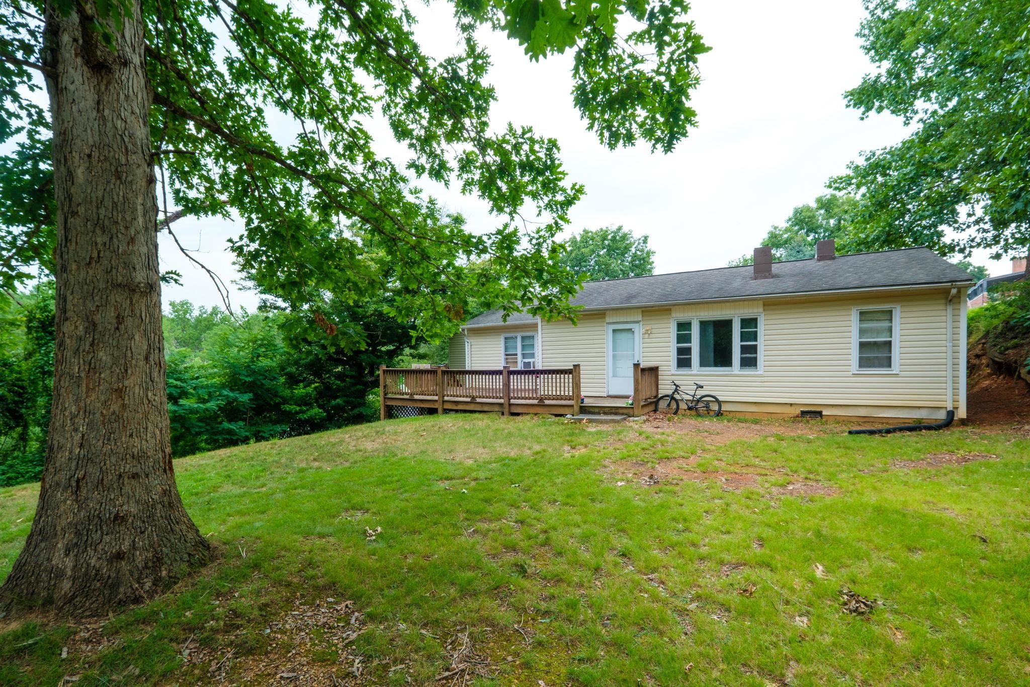 45 MORRIS MILL RD, STAUNTON, Virginia 24401, ,Residential,45 MORRIS MILL RD,679452 MLS # 679452
