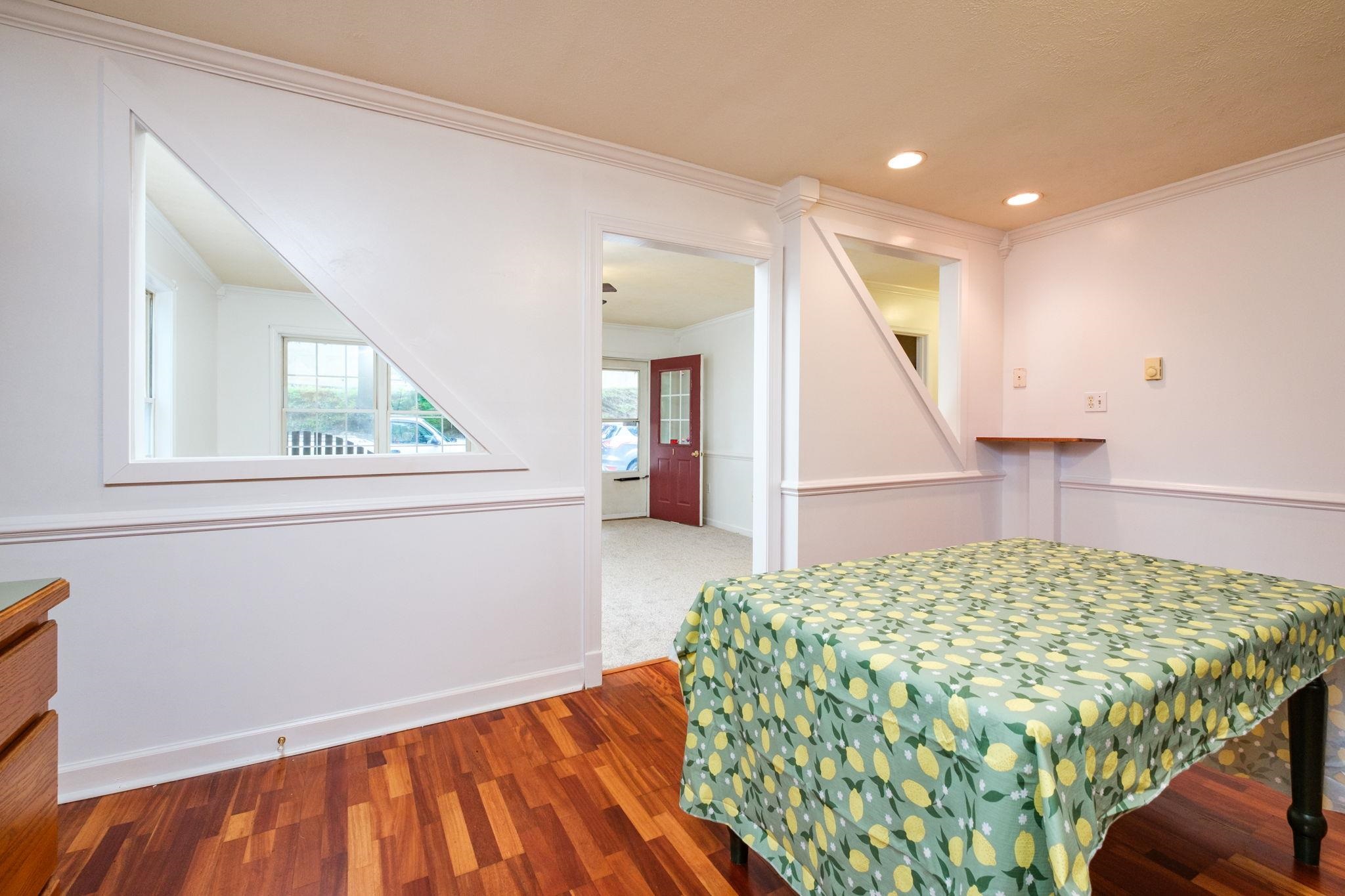 45 MORRIS MILL RD, STAUNTON, Virginia 24401, ,Residential,45 MORRIS MILL RD,679452 MLS # 679452