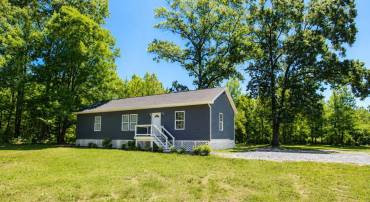 4313 HADAMAR RD, SPOTSYLVANIA, Virginia 22551, 3 Bedrooms Bedrooms, ,2 BathroomsBathrooms,Residential,4313 HADAMAR RD,VASP2042562 MLS # VASP2042562