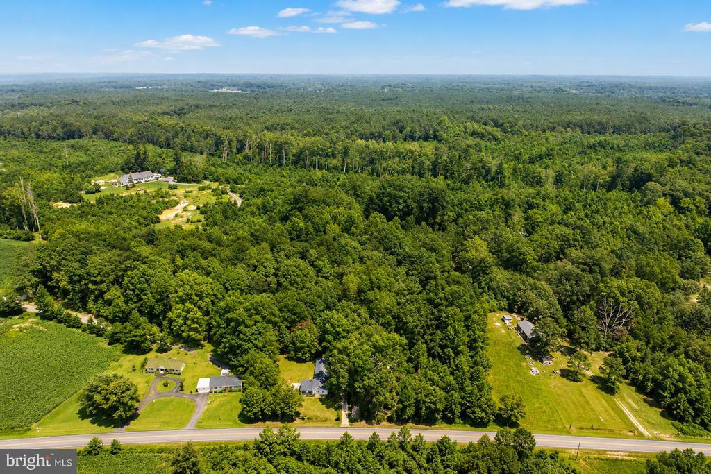4319 HADAMAR RD, SPOTSYLVANIA, Virginia 22551, 5 Bedrooms Bedrooms, ,3 BathroomsBathrooms,Residential,4319 HADAMAR RD,VASP2042564 MLS # VASP2042564