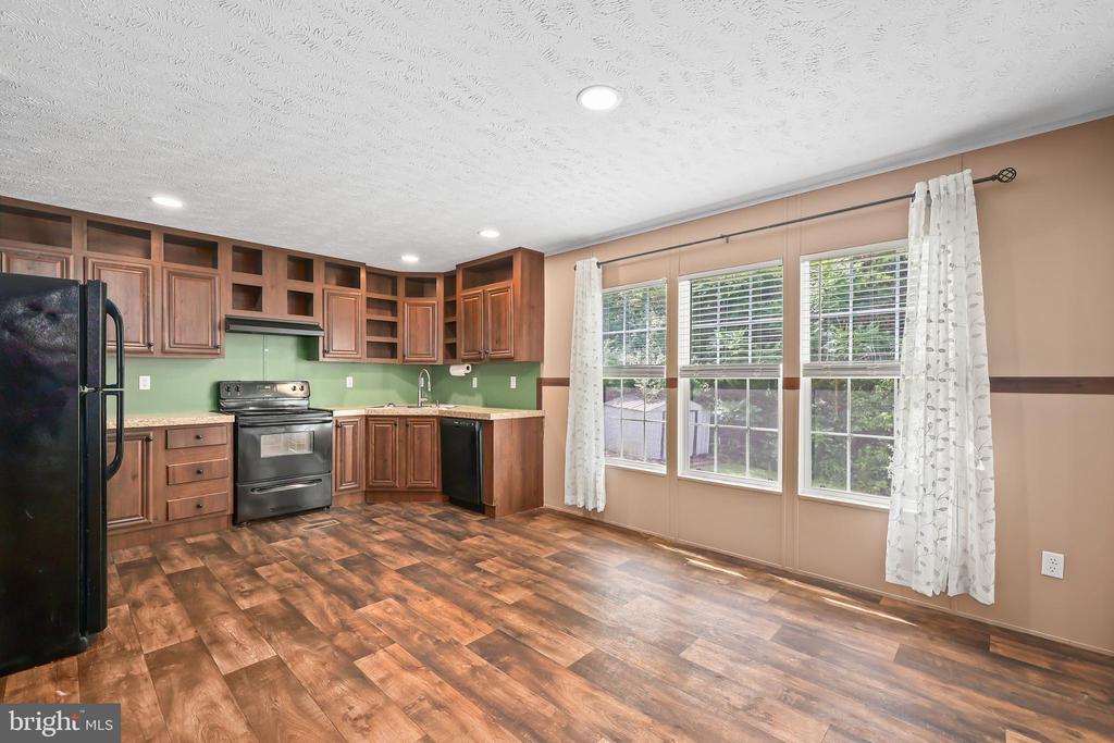 8275 GRANITE SPRINGS RD, SPOTSYLVANIA, Virginia 22551, 3 Bedrooms Bedrooms, ,2 BathroomsBathrooms,Residential,8275 GRANITE SPRINGS RD,VASP2043818 MLS # VASP2043818 8275 GRANITE SPRINGS RD, SPOTSYLVANIA, Virginia 22551, 3 Bedrooms Bedrooms, ,2 BathroomsBathrooms,Residential,8275 GRANITE SPRINGS RD,VASP2043818 MLS # VASP2043818