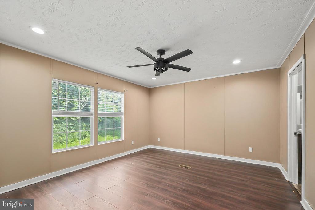 8275 GRANITE SPRINGS RD, SPOTSYLVANIA, Virginia 22551, 3 Bedrooms Bedrooms, ,2 BathroomsBathrooms,Residential,8275 GRANITE SPRINGS RD,VASP2043818 MLS # VASP2043818 8275 GRANITE SPRINGS RD, SPOTSYLVANIA, Virginia 22551, 3 Bedrooms Bedrooms, ,2 BathroomsBathrooms,Residential,8275 GRANITE SPRINGS RD,VASP2043818 MLS # VASP2043818