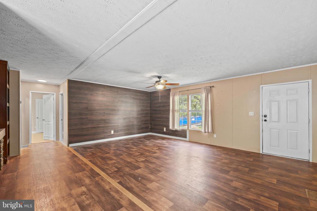 8275 GRANITE SPRINGS RD, SPOTSYLVANIA, Virginia 22551, 3 Bedrooms Bedrooms, ,2 BathroomsBathrooms,Residential,8275 GRANITE SPRINGS RD,VASP2043818 MLS # VASP2043818 8275 GRANITE SPRINGS RD, SPOTSYLVANIA, Virginia 22551, 3 Bedrooms Bedrooms, ,2 BathroomsBathrooms,Residential,8275 GRANITE SPRINGS RD,VASP2043818 MLS # VASP2043818