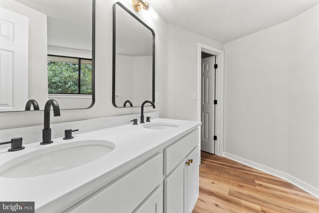 39 SCHOOL BUS RD, LOUISA, Virginia 23093, 3 Bedrooms Bedrooms, ,2 BathroomsBathrooms,Residential,39 SCHOOL BUS RD,VALA2010248 MLS # VALA2010248 39 SCHOOL BUS RD, LOUISA, Virginia 23093, 3 Bedrooms Bedrooms, ,2 BathroomsBathrooms,Residential,39 SCHOOL BUS RD,VALA2010248 MLS # VALA2010248