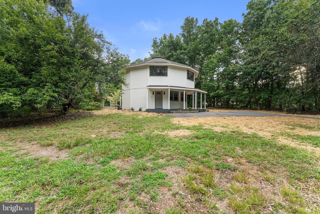 39 SCHOOL BUS RD, LOUISA, Virginia 23093, 3 Bedrooms Bedrooms, ,2 BathroomsBathrooms,Residential,39 SCHOOL BUS RD,VALA2010248 MLS # VALA2010248 39 SCHOOL BUS RD, LOUISA, Virginia 23093, 3 Bedrooms Bedrooms, ,2 BathroomsBathrooms,Residential,39 SCHOOL BUS RD,VALA2010248 MLS # VALA2010248