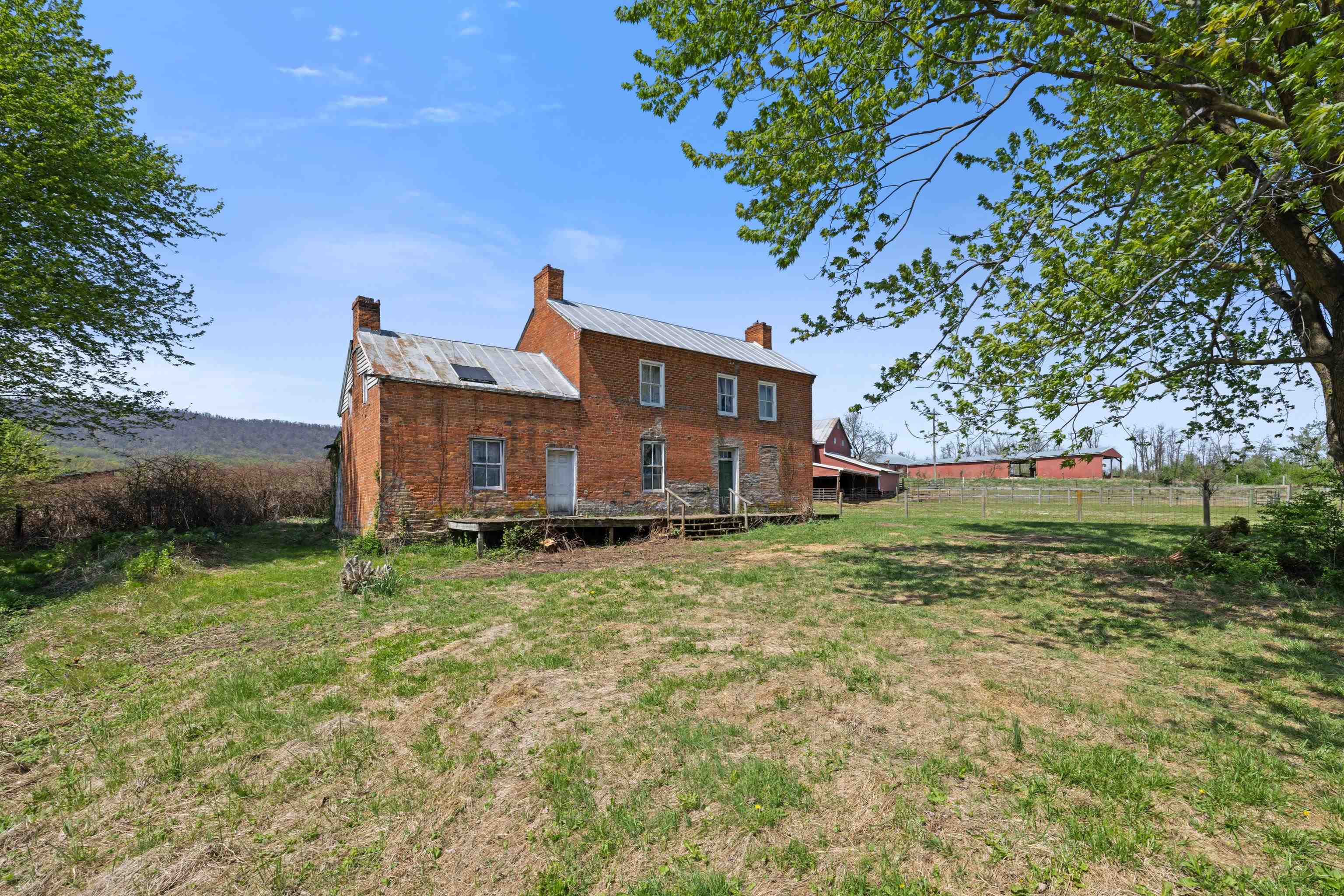 7149 JOSEPH FUNK LN, SINGERS GLEN, Virginia 22850, 4 Bedrooms Bedrooms, ,3 BathroomsBathrooms,Residential,7149 JOSEPH FUNK LN,676022 MLS # 676022 7149 JOSEPH FUNK LN, SINGERS GLEN, Virginia 22850, 4 Bedrooms Bedrooms, ,3 BathroomsBathrooms,Residential,7149 JOSEPH FUNK LN,676022 MLS # 676022