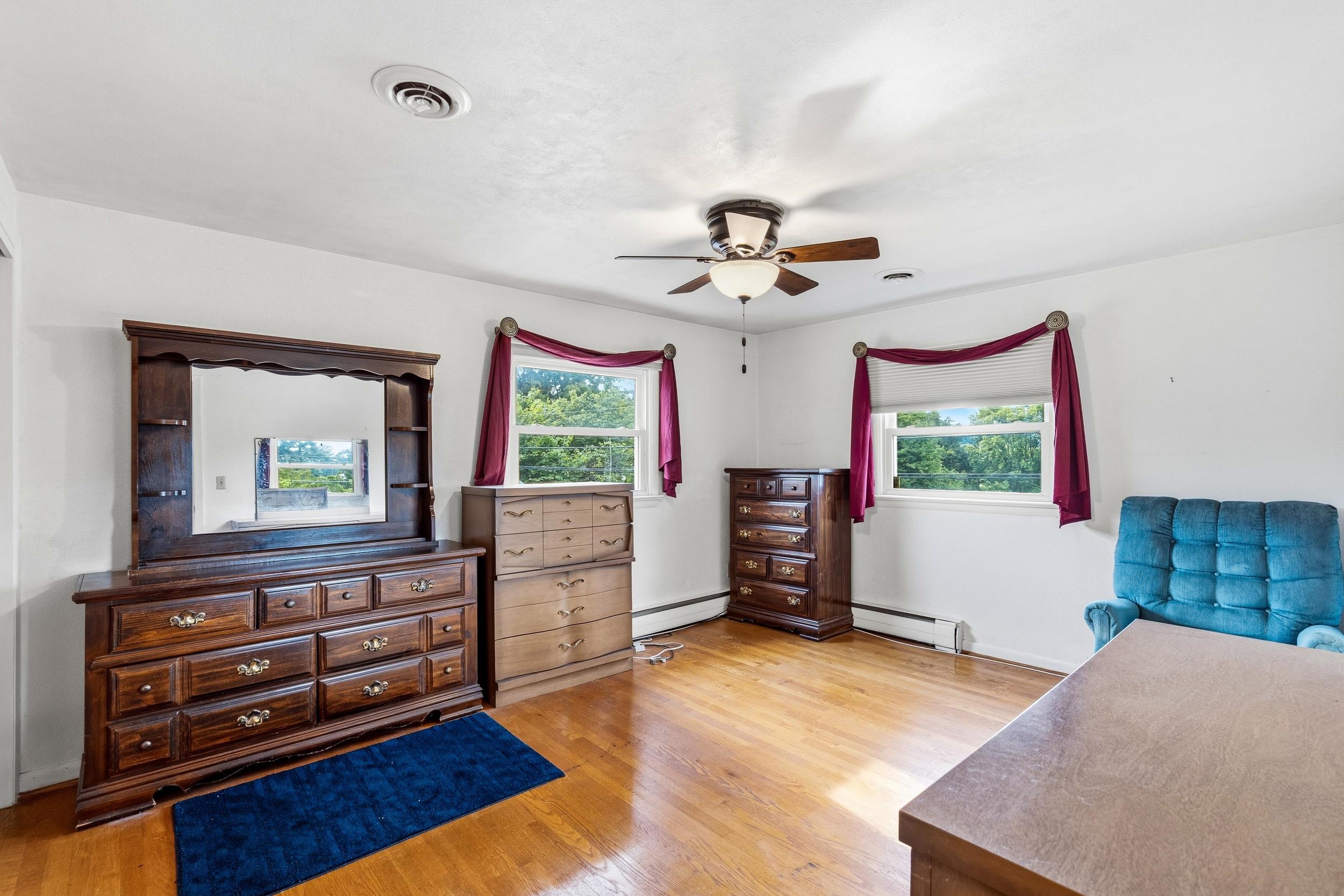 2457 EVERSOLE RD, ROCKINGHAM, Virginia 22802, 3 Bedrooms Bedrooms, ,2 BathroomsBathrooms,Residential,2457 EVERSOLE RD,679451 MLS # 679451