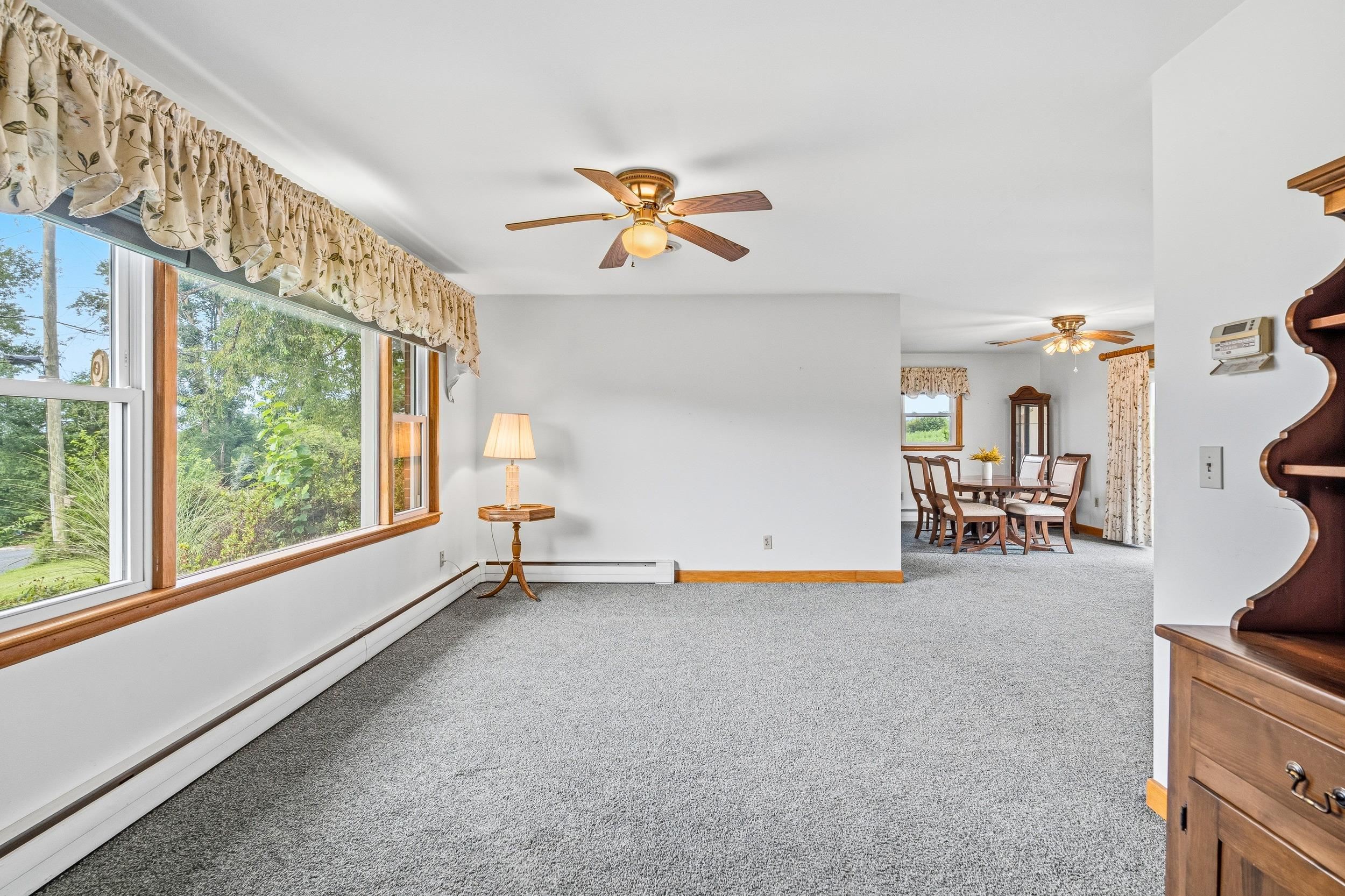 2457 EVERSOLE RD, ROCKINGHAM, Virginia 22802, 3 Bedrooms Bedrooms, ,2 BathroomsBathrooms,Residential,2457 EVERSOLE RD,679451 MLS # 679451
