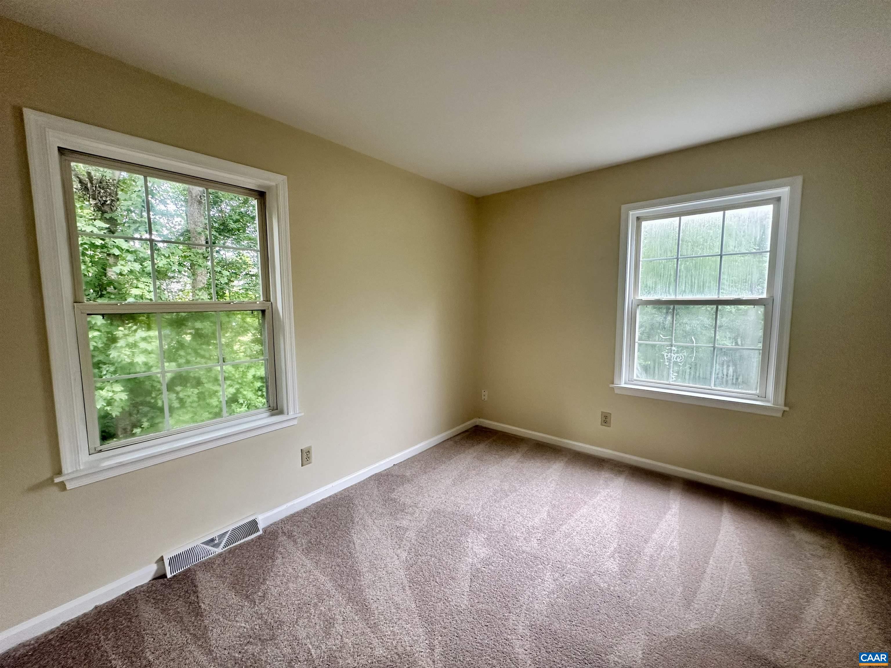 3005 COPPER KNOLL RD, CHARLOTTESVILLE, Virginia 22911, 4 Bedrooms Bedrooms, ,2 BathroomsBathrooms,Residential,3005 COPPER KNOLL RD,679458 MLS # 679458