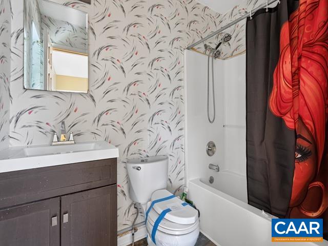 4747 WREN CT, CHARLOTTESVILLE, Virginia 22911, 3 Bedrooms Bedrooms, ,2 BathroomsBathrooms,Residential,4747 WREN CT,679463 MLS # 679463 4747 WREN CT, CHARLOTTESVILLE, Virginia 22911, 3 Bedrooms Bedrooms, ,2 BathroomsBathrooms,Residential,4747 WREN CT,679463 MLS # 679463