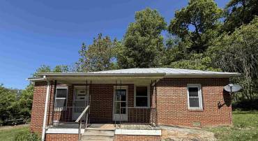 8760 BROCKS GAP RD, BROADWAY, Virginia 22815, 2 Bedrooms Bedrooms, ,1 BathroomBathrooms,Residential,8760 BROCKS GAP RD,679464 MLS # 679464