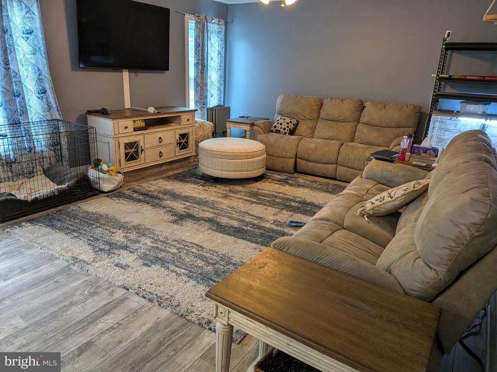 823 WOODCREST LOOP, CULPEPER, Virginia 22701, 5 Bedrooms Bedrooms, ,3 BathroomsBathrooms,Residential,823 WOODCREST LOOP,VACU2014120 MLS # VACU2014120
