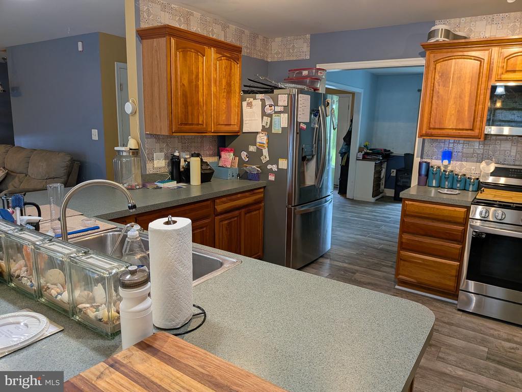 823 WOODCREST LOOP, CULPEPER, Virginia 22701, 5 Bedrooms Bedrooms, ,3 BathroomsBathrooms,Residential,823 WOODCREST LOOP,VACU2014120 MLS # VACU2014120