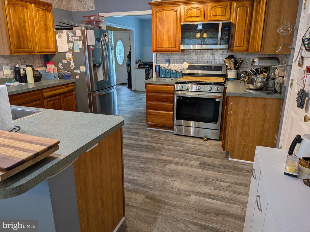 823 WOODCREST LOOP, CULPEPER, Virginia 22701, 5 Bedrooms Bedrooms, ,3 BathroomsBathrooms,Residential,823 WOODCREST LOOP,VACU2014120 MLS # VACU2014120