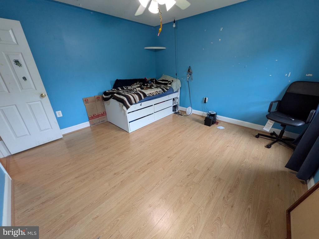 823 WOODCREST LOOP, CULPEPER, Virginia 22701, 5 Bedrooms Bedrooms, ,3 BathroomsBathrooms,Residential,823 WOODCREST LOOP,VACU2014120 MLS # VACU2014120