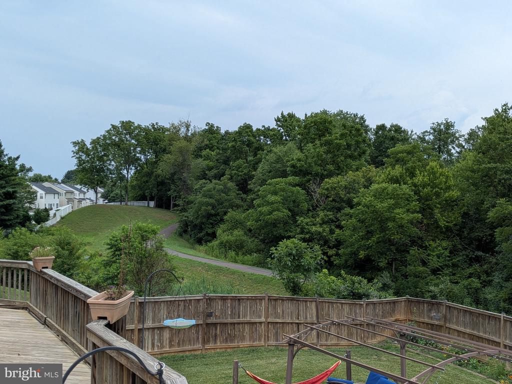 823 WOODCREST LOOP, CULPEPER, Virginia 22701, 5 Bedrooms Bedrooms, ,3 BathroomsBathrooms,Residential,823 WOODCREST LOOP,VACU2014120 MLS # VACU2014120