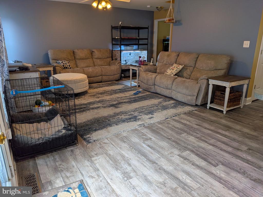 823 WOODCREST LOOP, CULPEPER, Virginia 22701, 5 Bedrooms Bedrooms, ,3 BathroomsBathrooms,Residential,823 WOODCREST LOOP,VACU2014120 MLS # VACU2014120