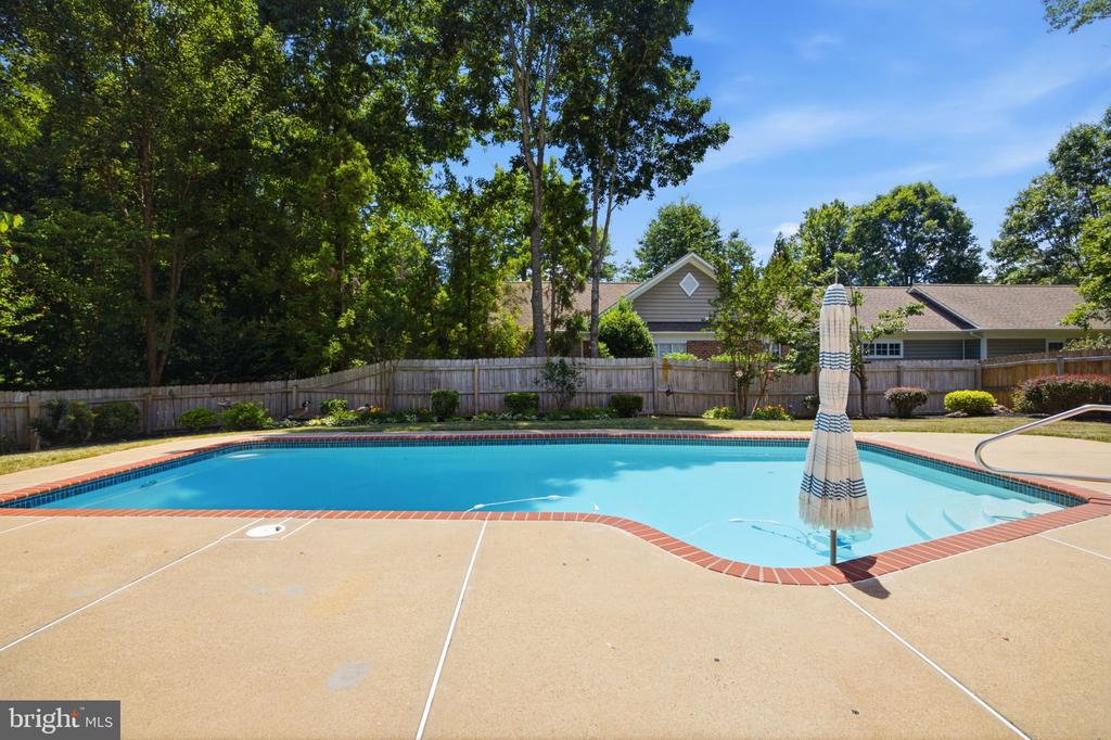 11709 CEDAR CREEK CT, SPOTSYLVANIA, Virginia 22551, 3 Bedrooms Bedrooms, ,3 BathroomsBathrooms,Residential,11709 CEDAR CREEK CT,VASP2043066 MLS # VASP2043066