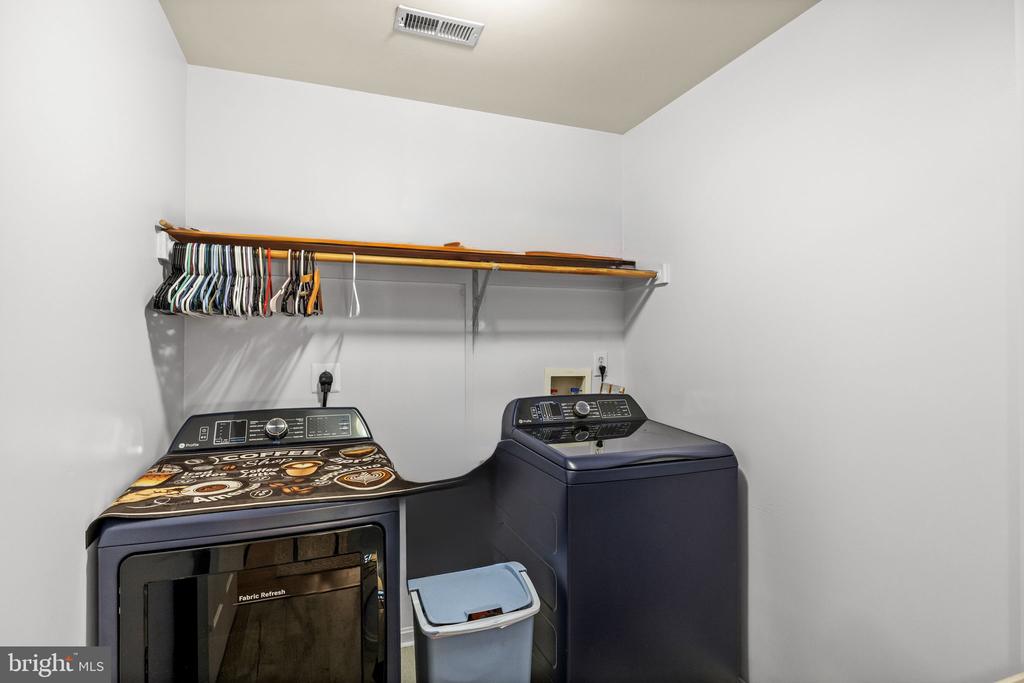 8101 AVOCET WAY, SPOTSYLVANIA, Virginia 22553, 4 Bedrooms Bedrooms, ,3 BathroomsBathrooms,Residential,8101 AVOCET WAY,VASP2043322 MLS # VASP2043322 8101 AVOCET WAY, SPOTSYLVANIA, Virginia 22553, 4 Bedrooms Bedrooms, ,3 BathroomsBathrooms,Residential,8101 AVOCET WAY,VASP2043322 MLS # VASP2043322