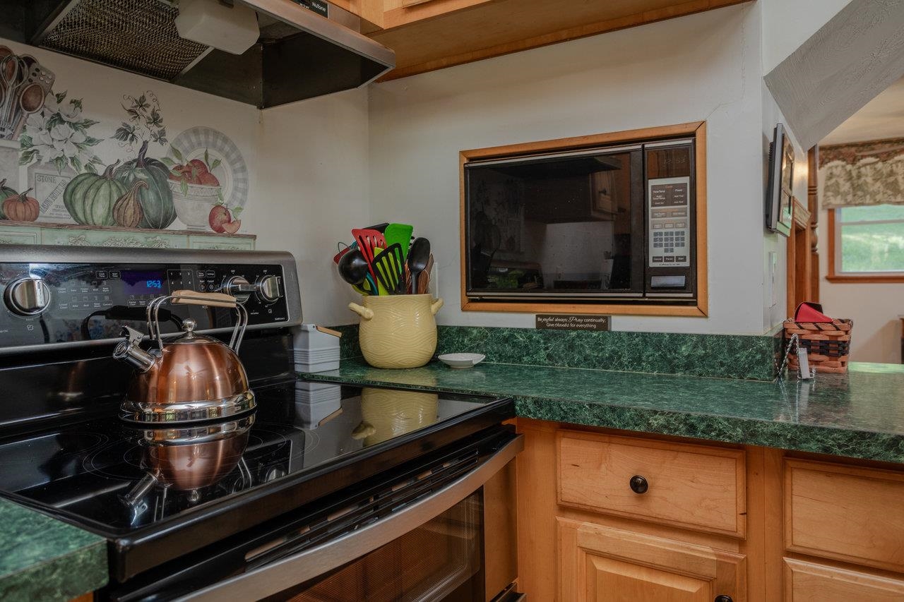 279 HELMS RD, STANLEY, Virginia 22851, 5 Bedrooms Bedrooms, ,2 BathroomsBathrooms,Residential,279 HELMS RD,674429 MLS # 674429 279 HELMS RD, STANLEY, Virginia 22851, 5 Bedrooms Bedrooms, ,2 BathroomsBathrooms,Residential,279 HELMS RD,674429 MLS # 674429
