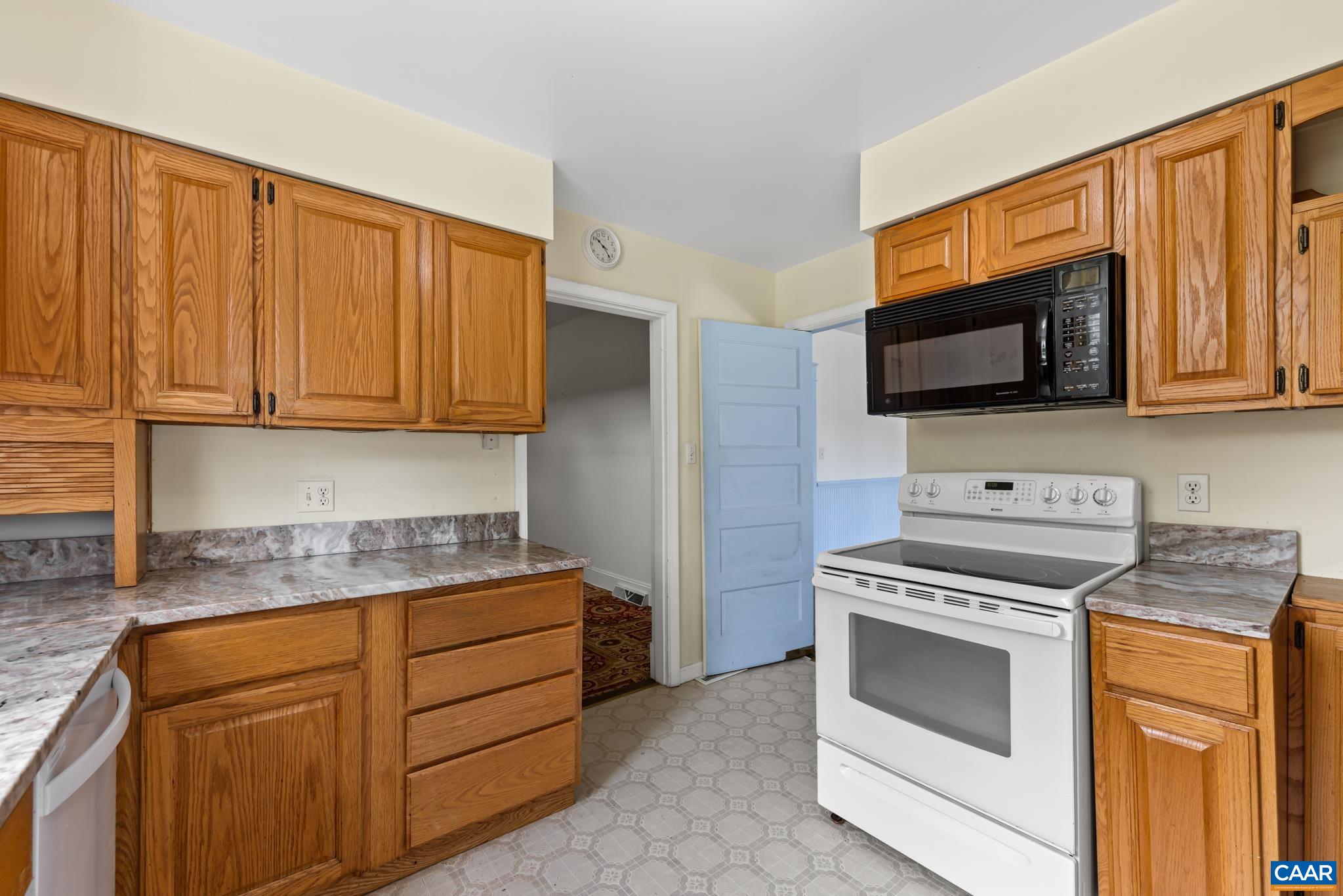 2037 N BOSTON RD, TROY, Virginia 22974, 4 Bedrooms Bedrooms, ,2 BathroomsBathrooms,Residential,2037 N BOSTON RD,679148 MLS # 679148