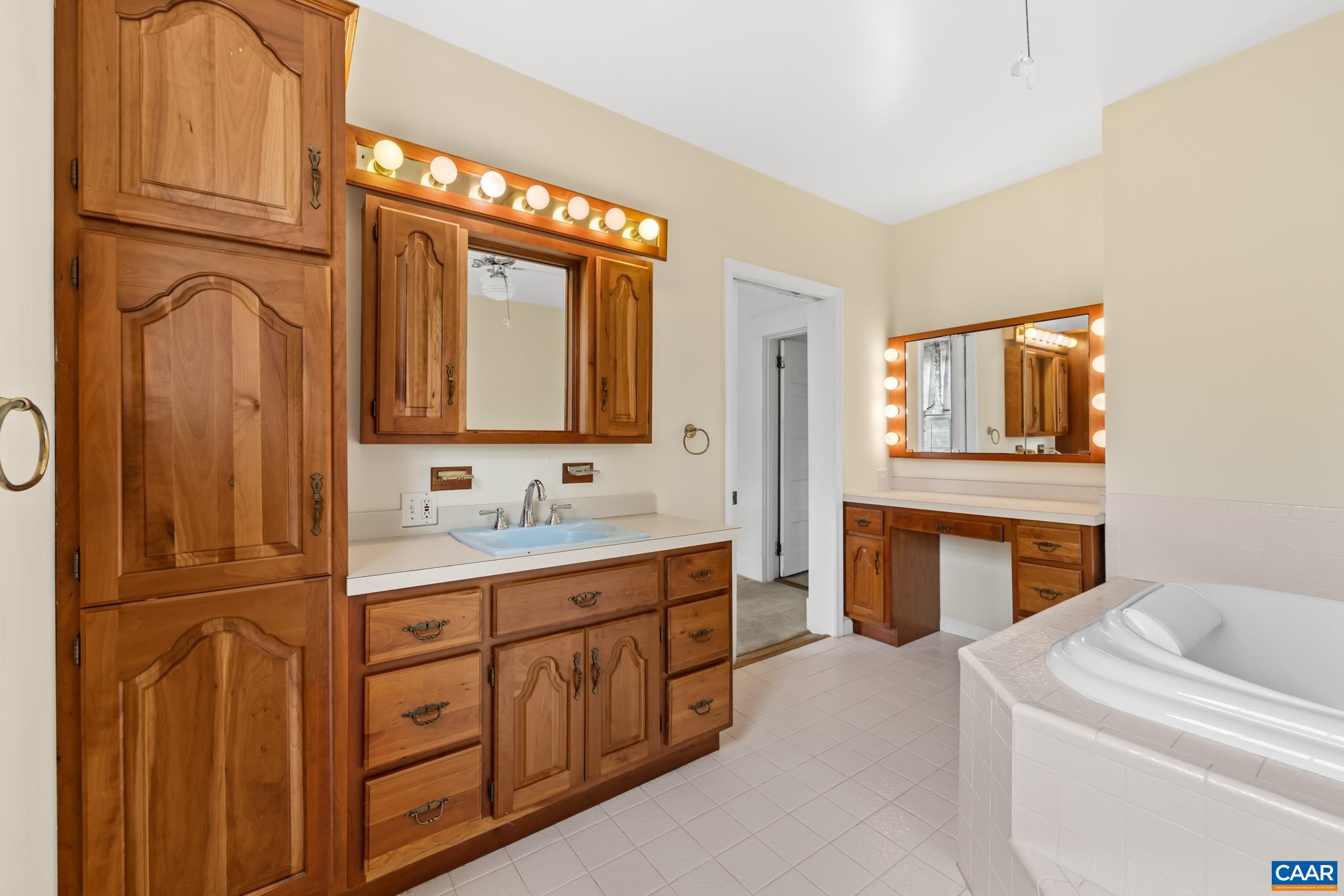 2037 N BOSTON RD, TROY, Virginia 22974, 4 Bedrooms Bedrooms, ,2 BathroomsBathrooms,Residential,2037 N BOSTON RD,679148 MLS # 679148