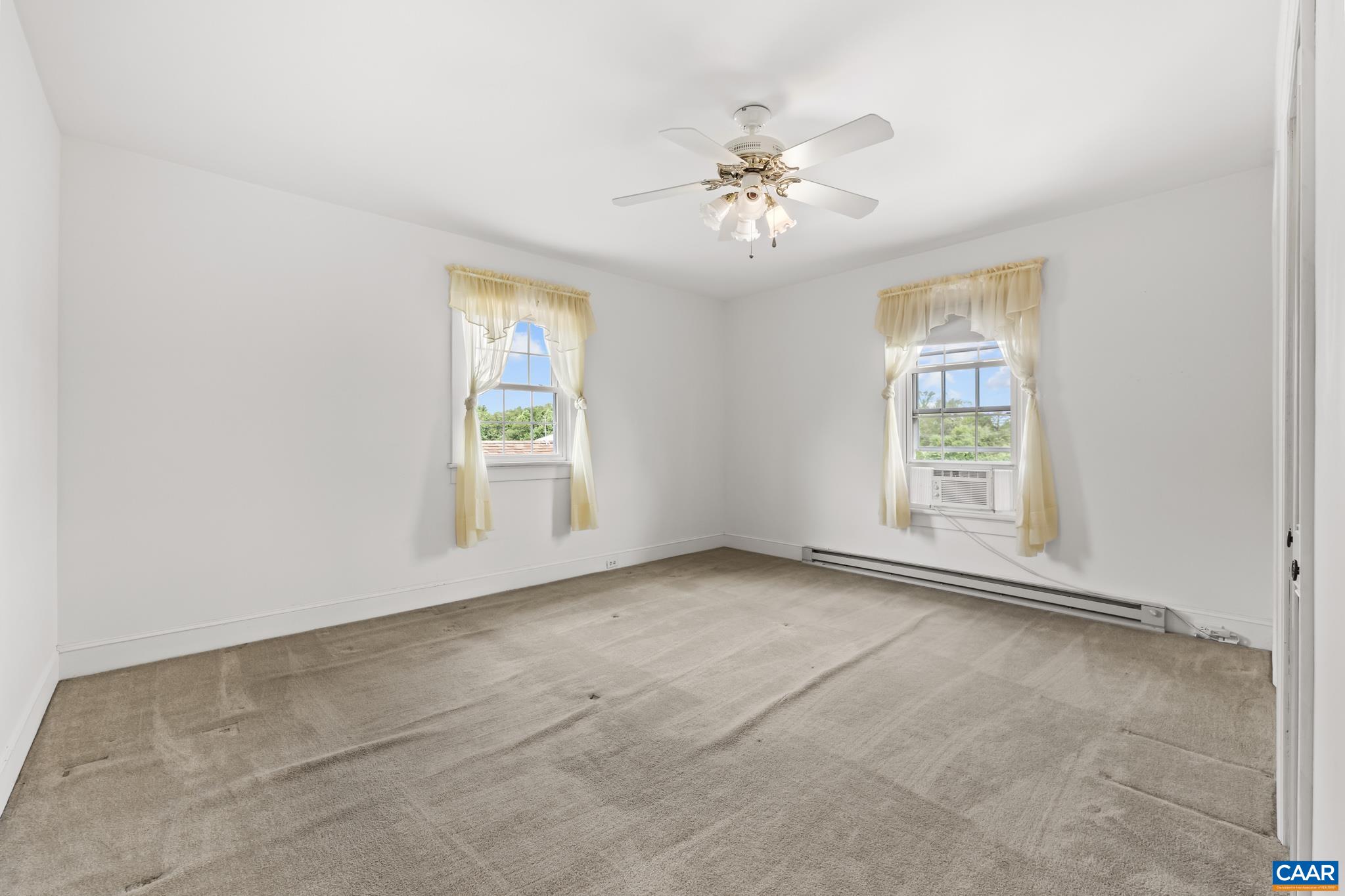 2037 N BOSTON RD, TROY, Virginia 22974, 4 Bedrooms Bedrooms, ,2 BathroomsBathrooms,Residential,2037 N BOSTON RD,679148 MLS # 679148