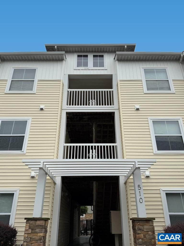 510 DAVIS MILL DR, HARRISONBURG, Virginia 22801, 4 Bedrooms Bedrooms, ,4 BathroomsBathrooms,Residential,510 DAVIS MILL DR,679314 MLS # 679314 510 DAVIS MILL DR, HARRISONBURG, Virginia 22801, 4 Bedrooms Bedrooms, ,4 BathroomsBathrooms,Residential,510 DAVIS MILL DR,679314 MLS # 679314