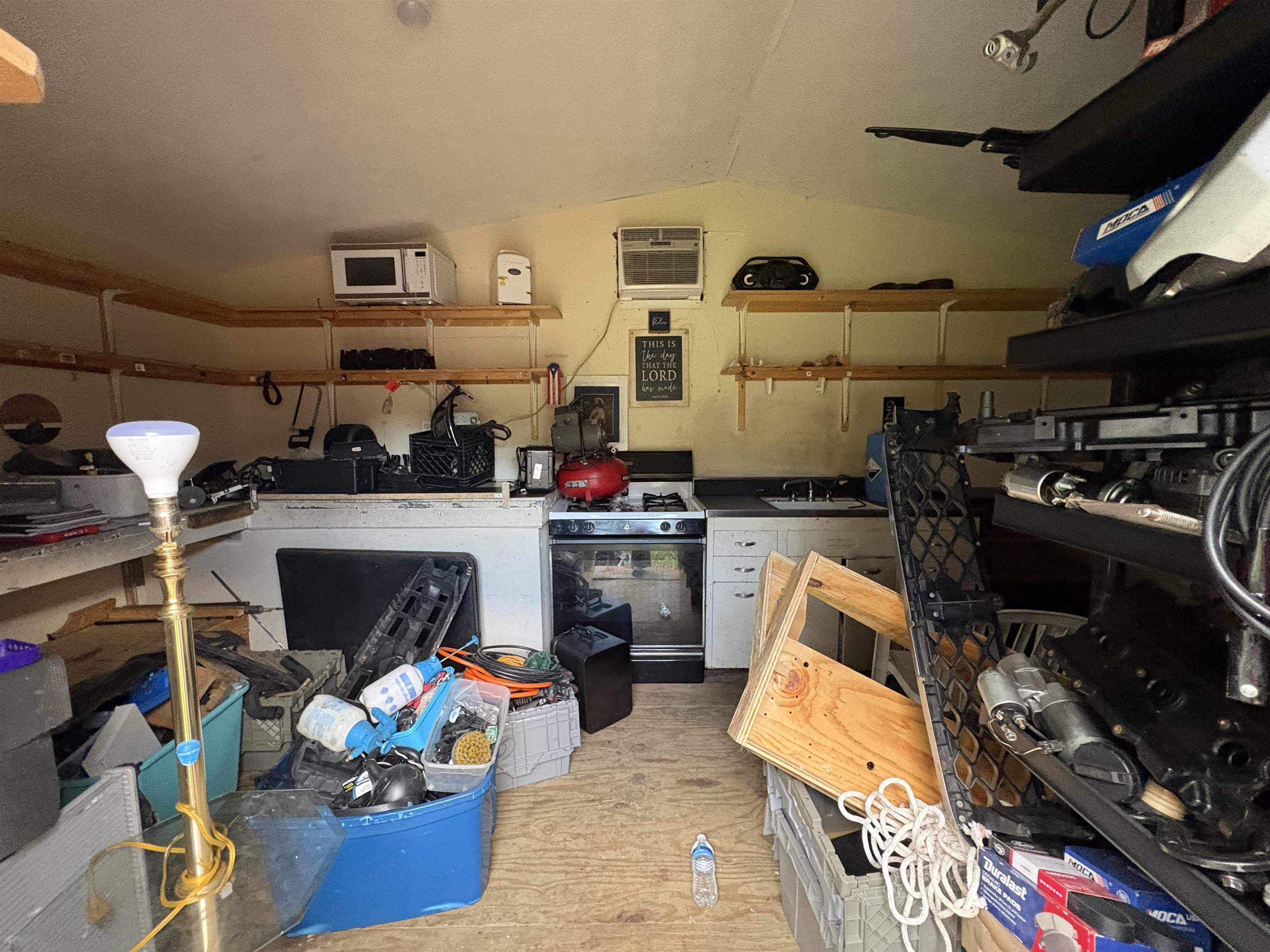 1844 MARTZ RD, ROCKINGHAM, Virginia 22802, 3 Bedrooms Bedrooms, ,1 BathroomBathrooms,Residential,1844 MARTZ RD,679470 MLS # 679470 1844 MARTZ RD, ROCKINGHAM, Virginia 22802, 3 Bedrooms Bedrooms, ,1 BathroomBathrooms,Residential,1844 MARTZ RD,679470 MLS # 679470