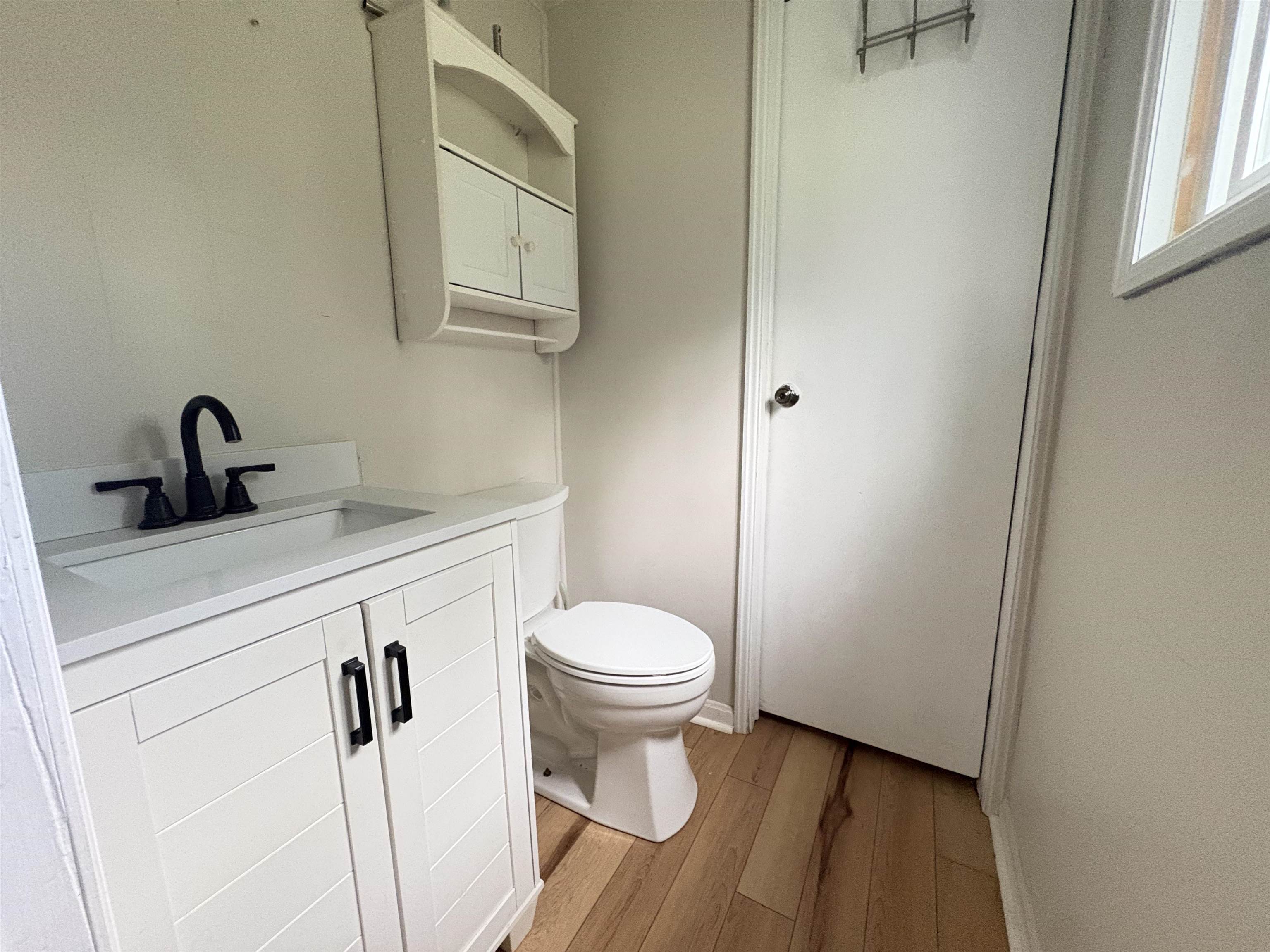 1844 MARTZ RD, ROCKINGHAM, Virginia 22802, 3 Bedrooms Bedrooms, ,1 BathroomBathrooms,Residential,1844 MARTZ RD,679470 MLS # 679470 1844 MARTZ RD, ROCKINGHAM, Virginia 22802, 3 Bedrooms Bedrooms, ,1 BathroomBathrooms,Residential,1844 MARTZ RD,679470 MLS # 679470