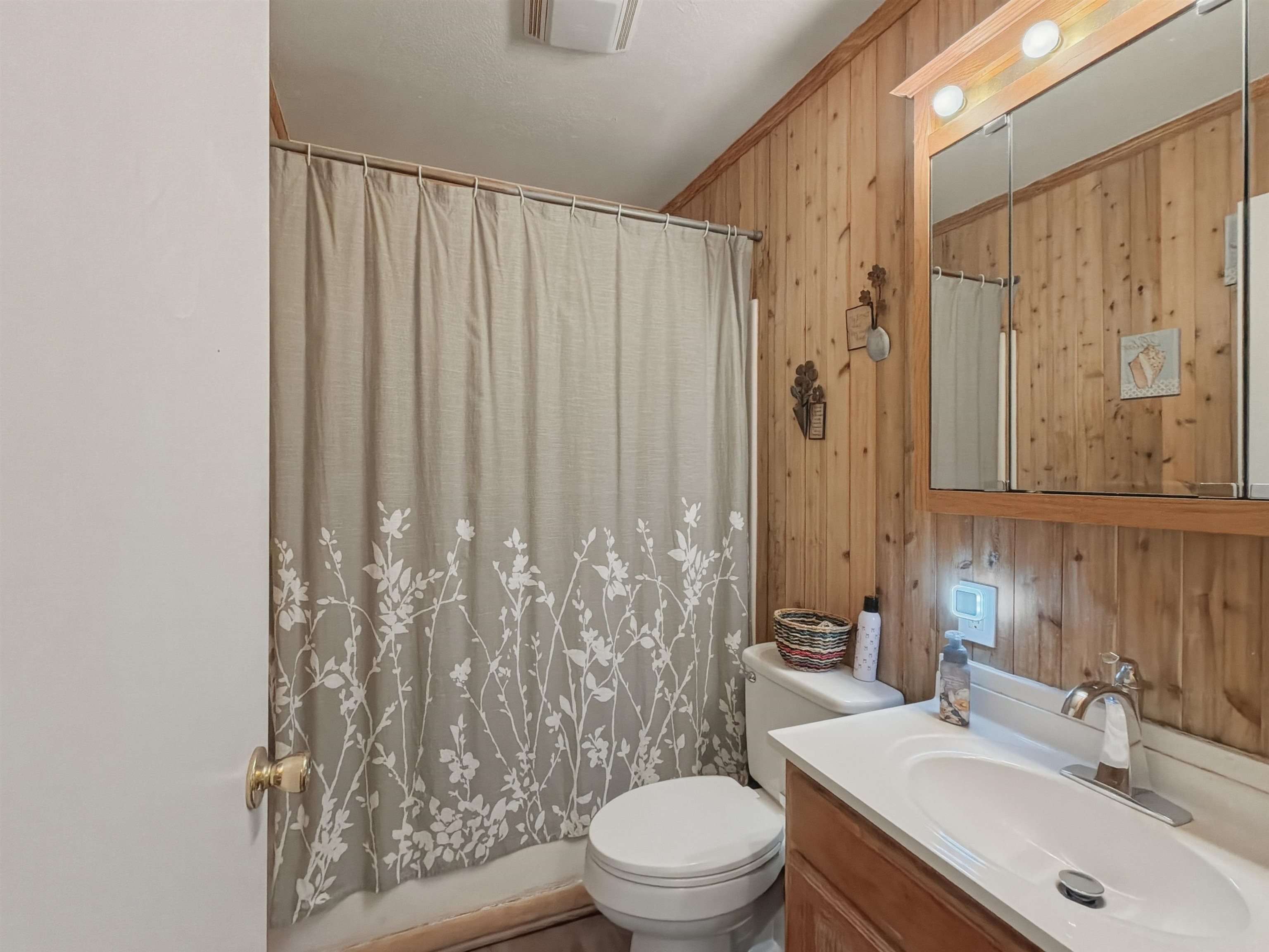 25 HAYRICK RD, WAYNESBORO, Virginia 22980, 3 Bedrooms Bedrooms, ,2 BathroomsBathrooms,Residential,25 HAYRICK RD,679473 MLS # 679473 25 HAYRICK RD, WAYNESBORO, Virginia 22980, 3 Bedrooms Bedrooms, ,2 BathroomsBathrooms,Residential,25 HAYRICK RD,679473 MLS # 679473