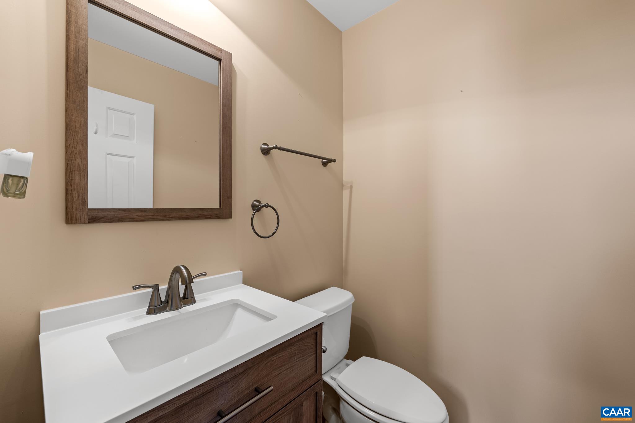 64 SAINT ANDREWS ST, GORDONSVILLE, Virginia 22942, 5 Bedrooms Bedrooms, ,2 BathroomsBathrooms,Residential,64 SAINT ANDREWS ST,679475 MLS # 679475