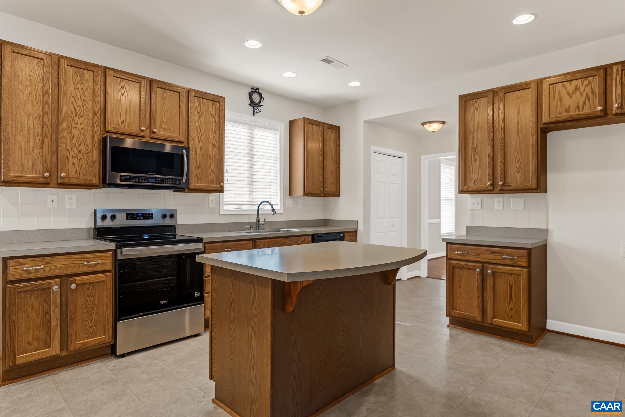 64 SAINT ANDREWS ST, GORDONSVILLE, Virginia 22942, 5 Bedrooms Bedrooms, ,2 BathroomsBathrooms,Residential,64 SAINT ANDREWS ST,679475 MLS # 679475
