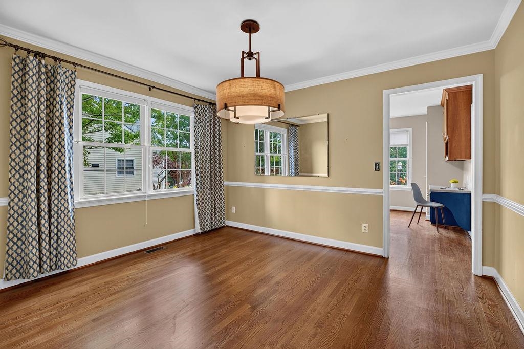 21 HICKORY NUT LN, STAUNTON, Virginia 24401, 3 Bedrooms Bedrooms, ,2 BathroomsBathrooms,Residential,21 HICKORY NUT LN,679485 MLS # 679485 21 HICKORY NUT LN, STAUNTON, Virginia 24401, 3 Bedrooms Bedrooms, ,2 BathroomsBathrooms,Residential,21 HICKORY NUT LN,679485 MLS # 679485