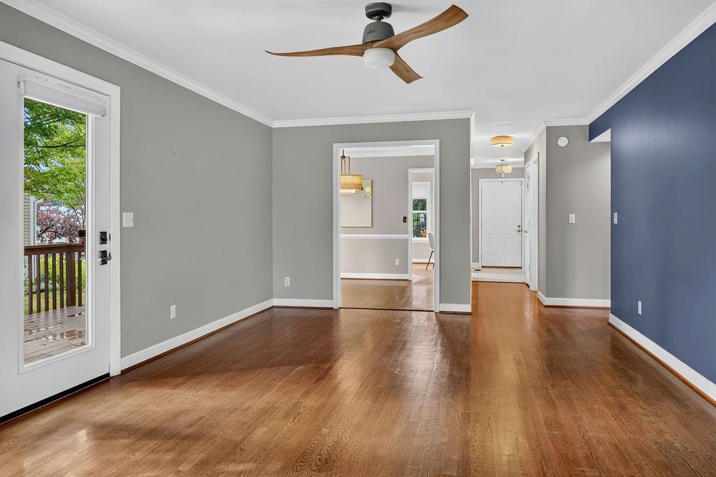 21 HICKORY NUT LN, STAUNTON, Virginia 24401, 3 Bedrooms Bedrooms, ,2 BathroomsBathrooms,Residential,21 HICKORY NUT LN,679485 MLS # 679485 21 HICKORY NUT LN, STAUNTON, Virginia 24401, 3 Bedrooms Bedrooms, ,2 BathroomsBathrooms,Residential,21 HICKORY NUT LN,679485 MLS # 679485