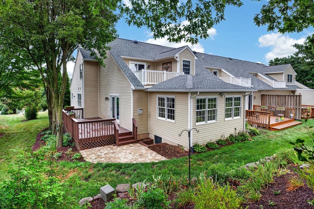 21 HICKORY NUT LN, STAUNTON, Virginia 24401, 3 Bedrooms Bedrooms, ,2 BathroomsBathrooms,Residential,21 HICKORY NUT LN,679485 MLS # 679485 21 HICKORY NUT LN, STAUNTON, Virginia 24401, 3 Bedrooms Bedrooms, ,2 BathroomsBathrooms,Residential,21 HICKORY NUT LN,679485 MLS # 679485
